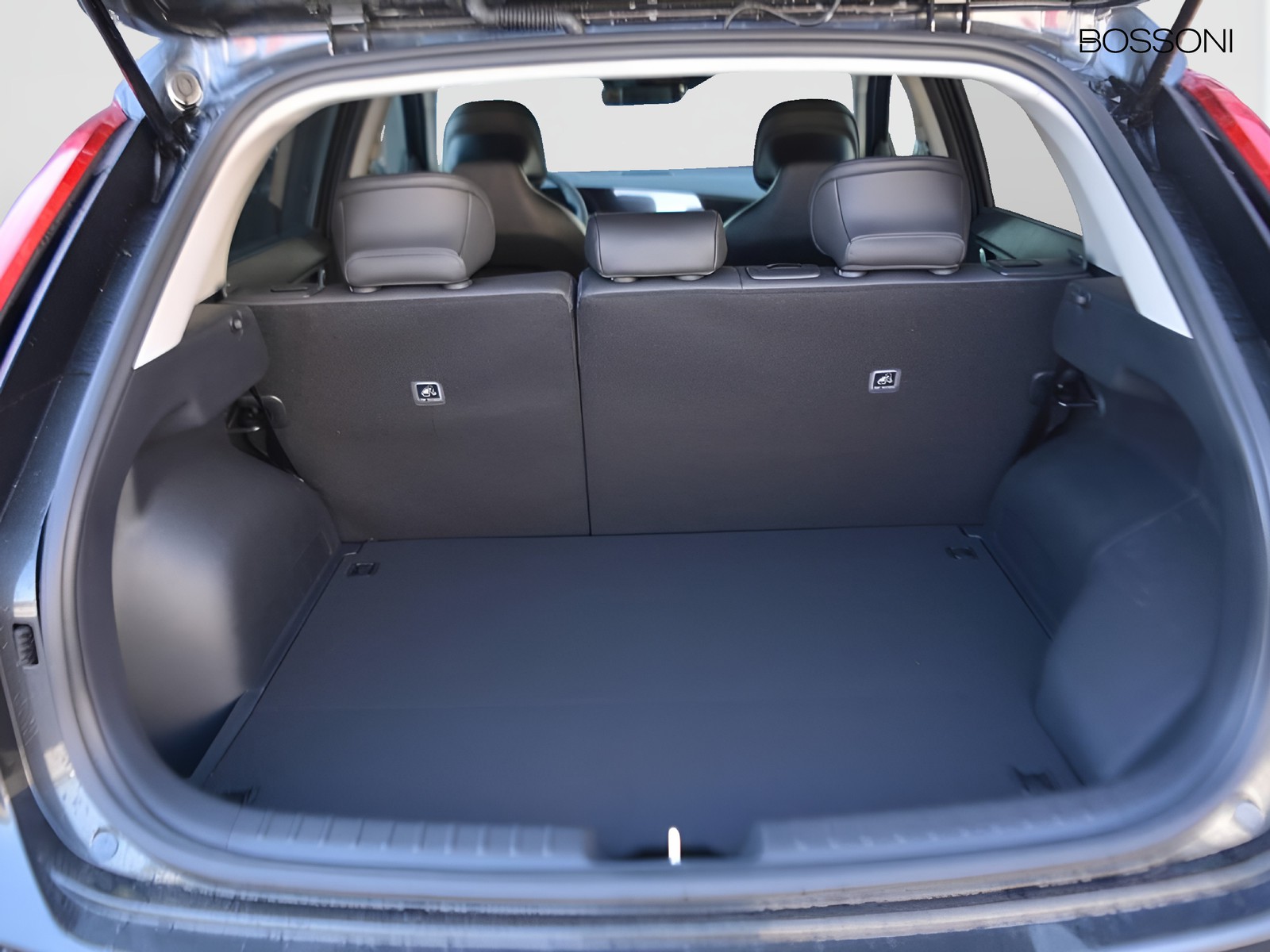 17 - Kia Niro 1.6 gdi plug-in hybrid 171cv style dct6