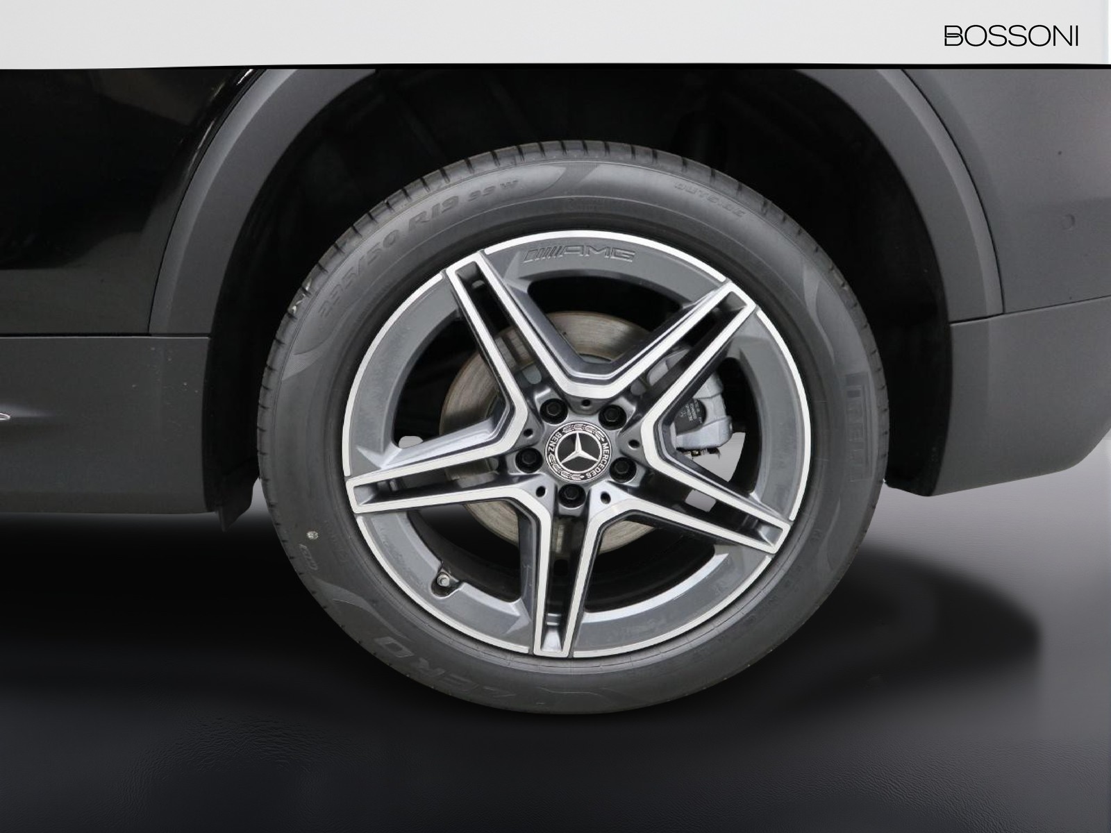 4 - Mercedes GLB 200 d amg line advanced plus 4matic 8g-dct 7p.ti