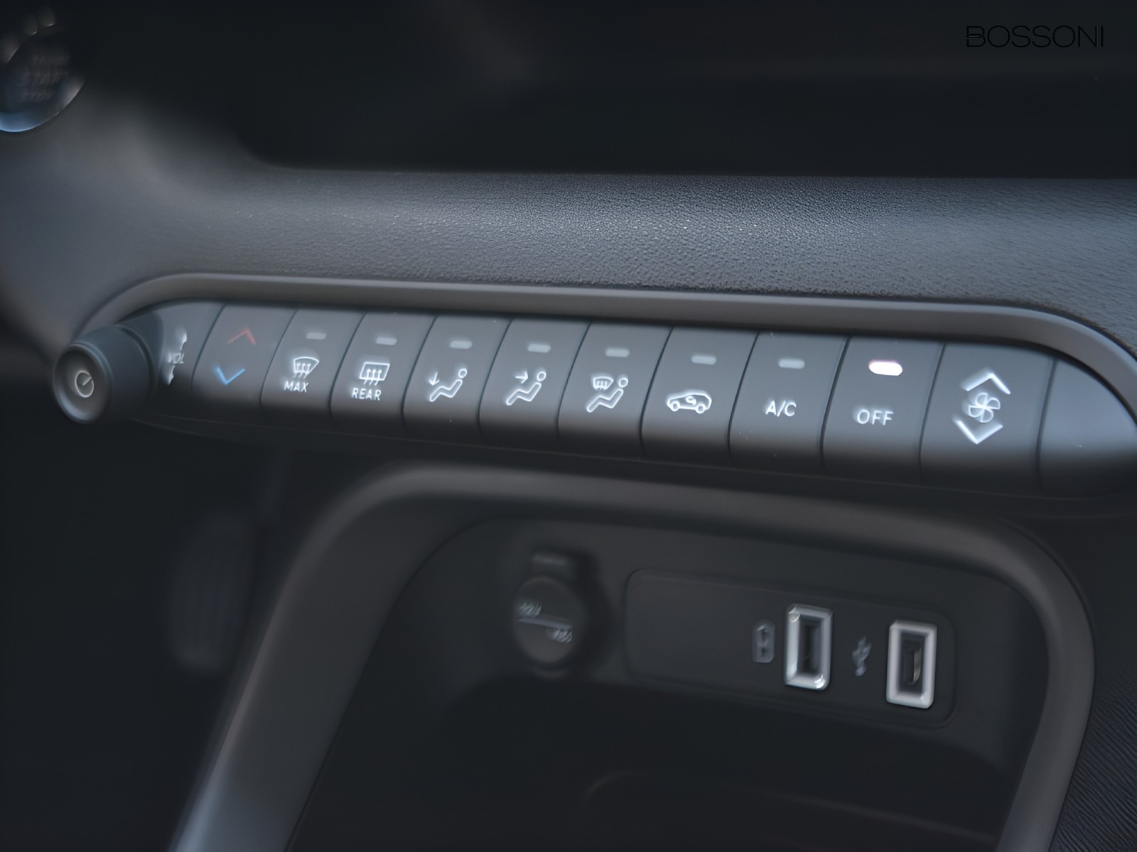 11 - Jeep Avenger 1.2 turbo 100cv longitude fwd