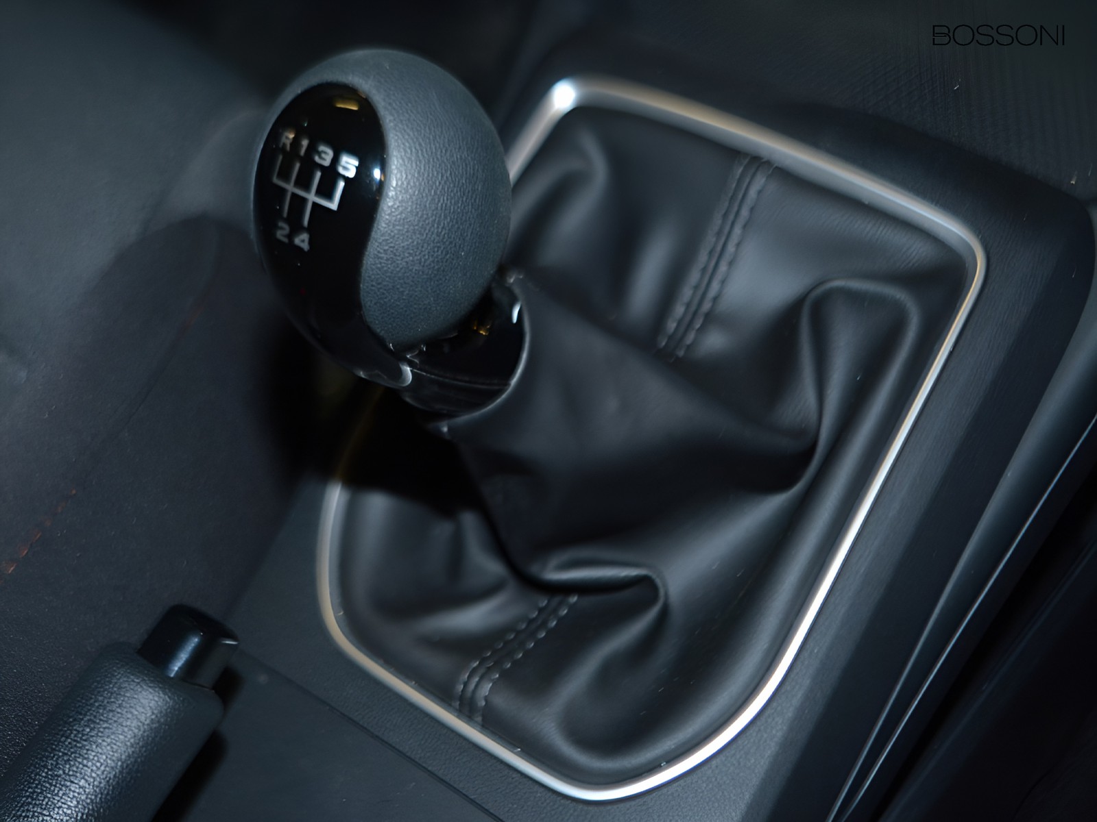 14 - Mg MG3 1.5 standard