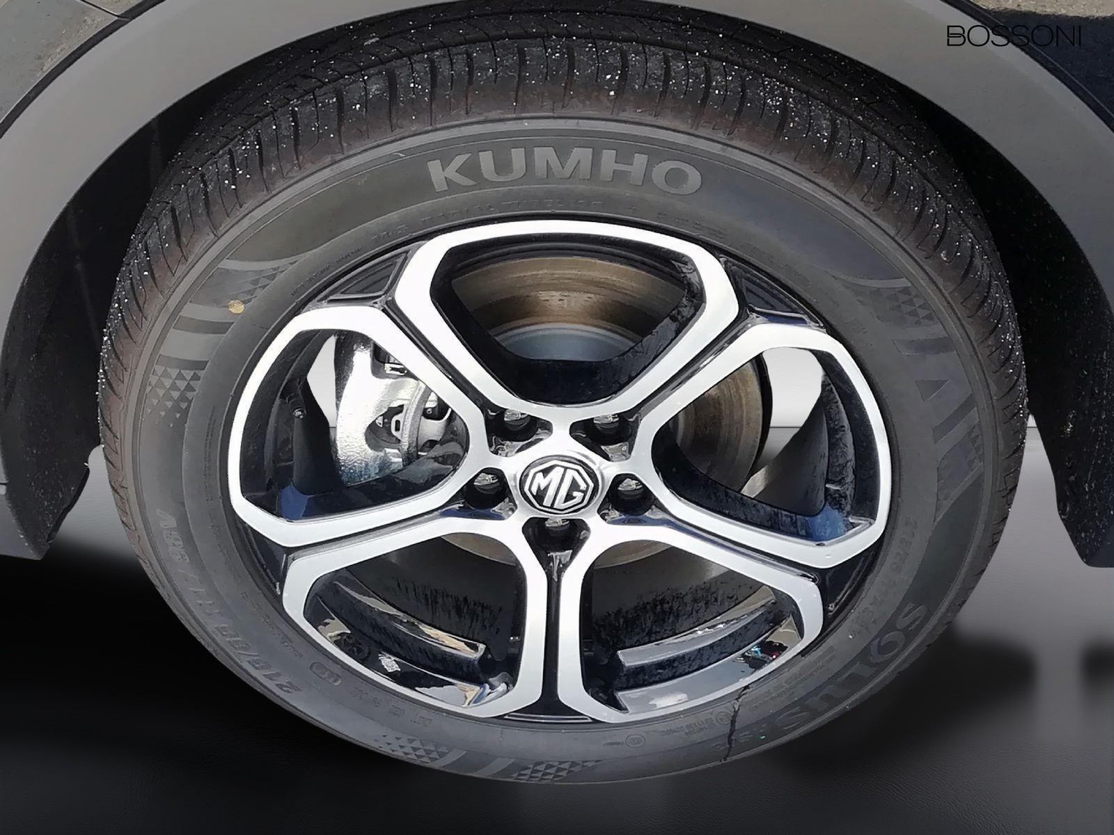 18 - Mg ZS 1.5 hybrid+ comfort auto