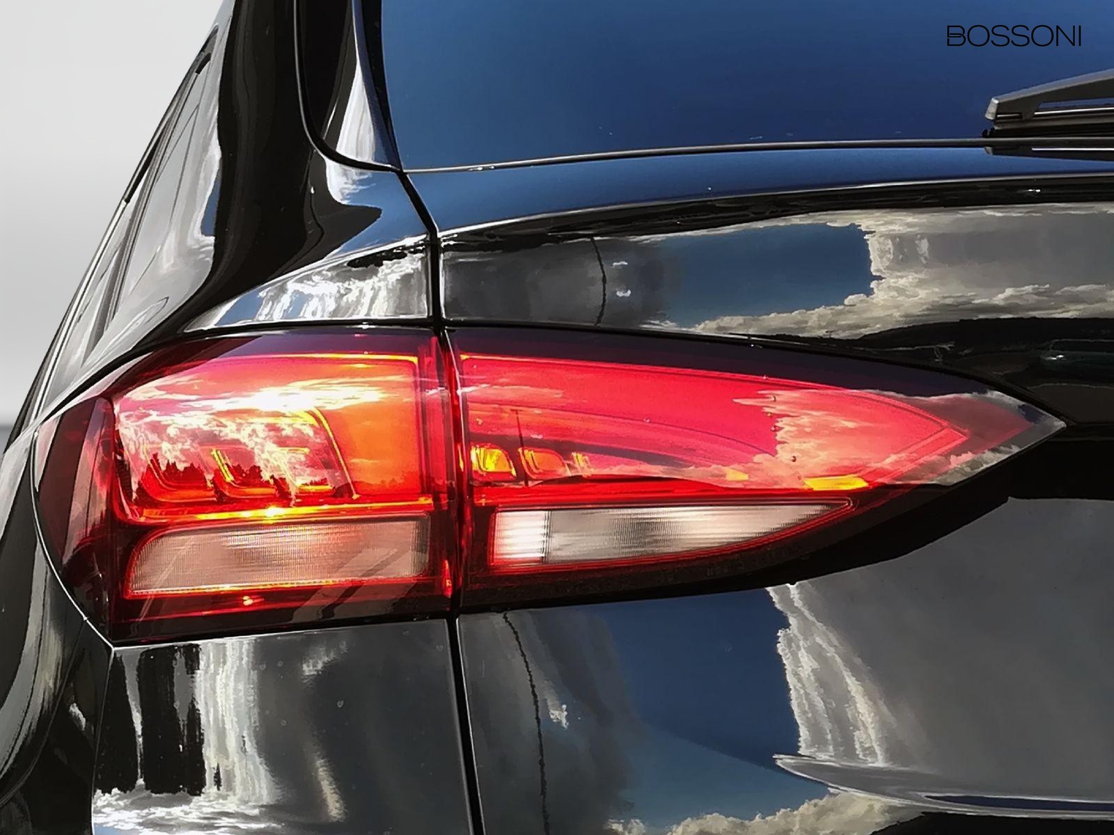 23 - Mg ZS 1.5 hybrid+ comfort auto