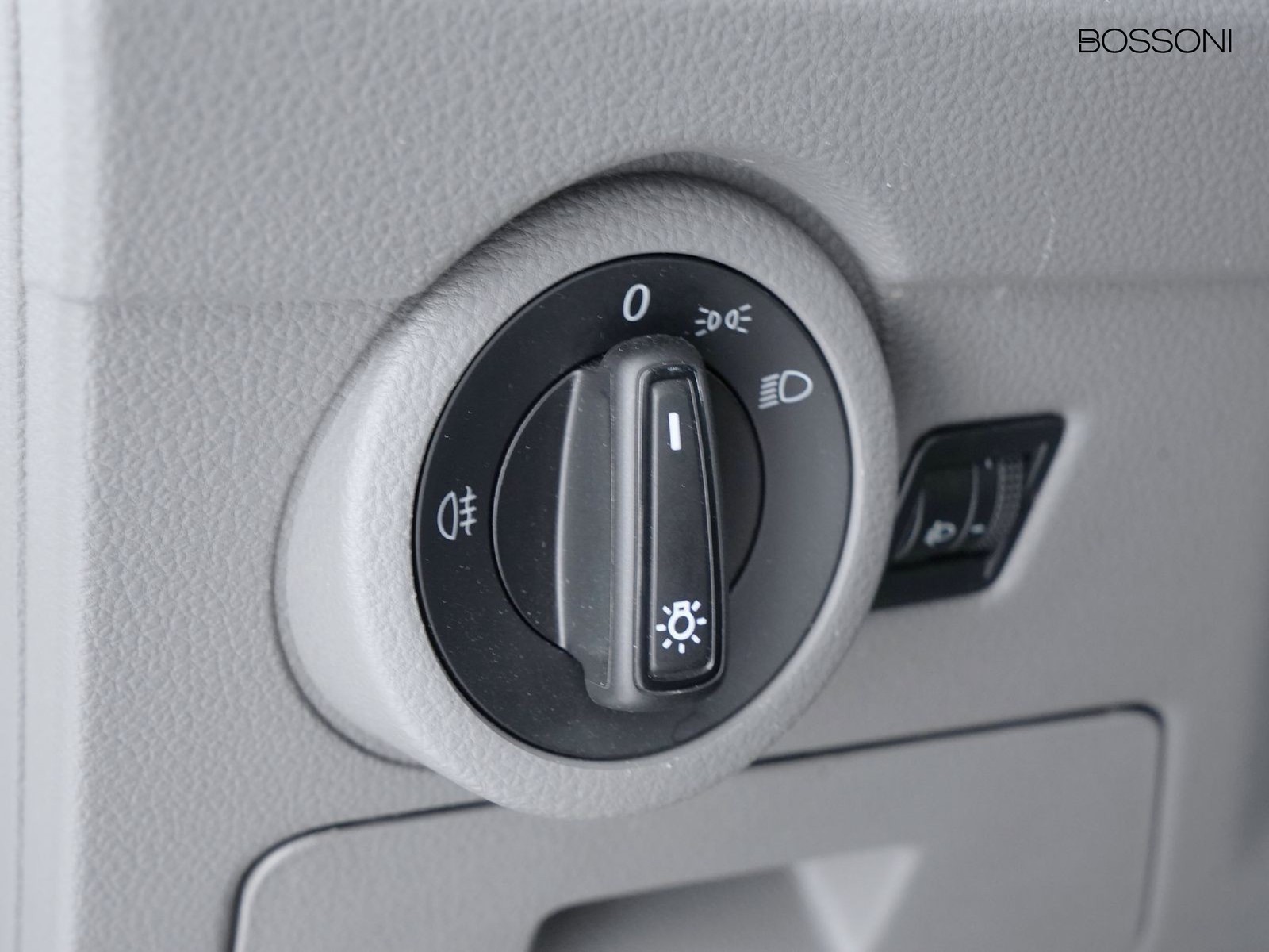 17 - Volkswagen VIC T6.1 Transporter t6.1 30 2.0 tdi 150cv kombi business p.c. dsg7