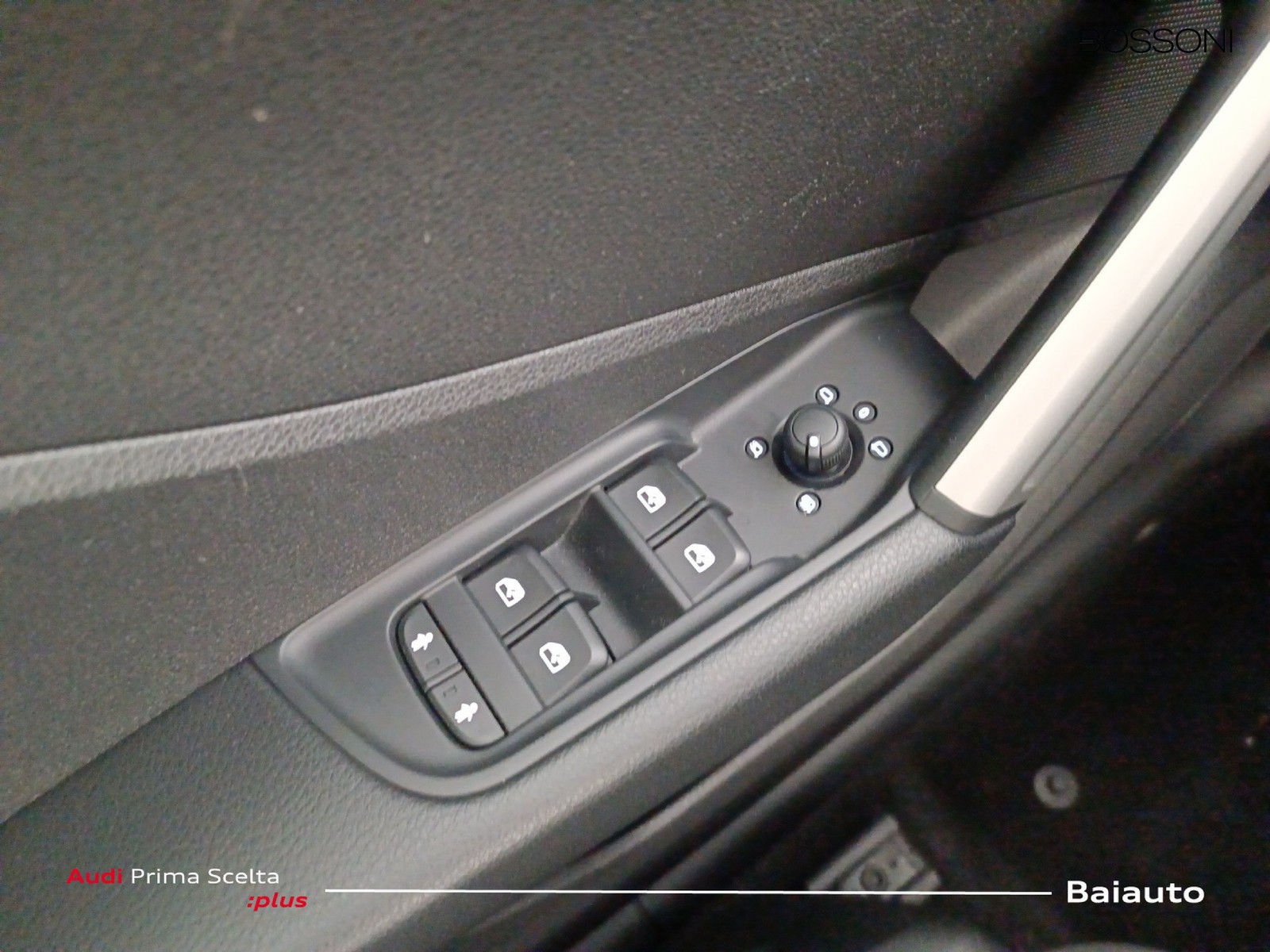 18 - Audi Q2 35 1.5 tfsi business advanced s tronic