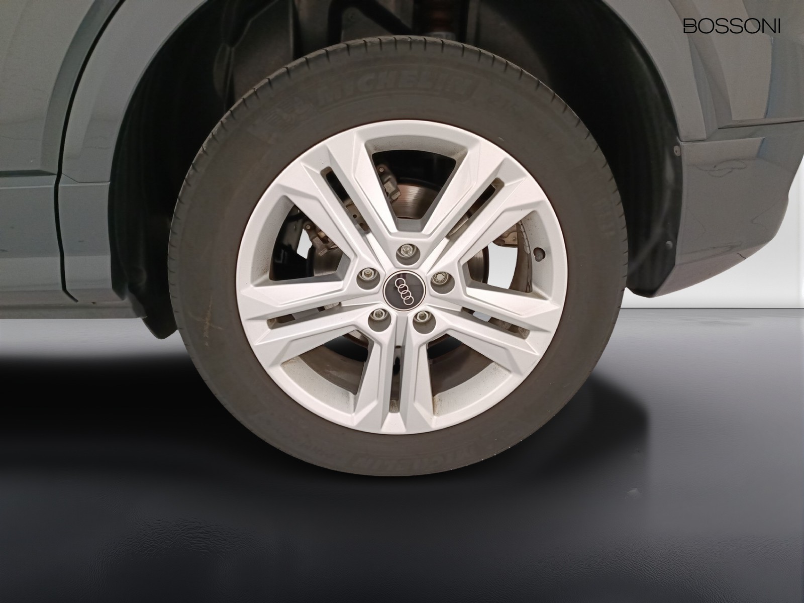 28 - Audi Q2 35 1.5 tfsi business advanced s tronic