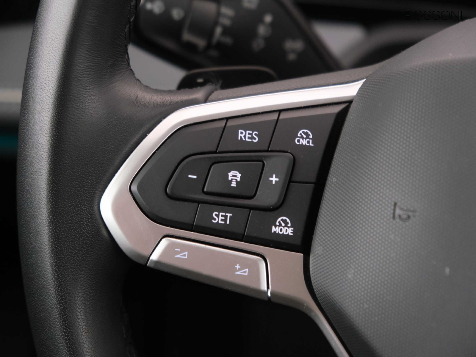 24 - Volkswagen Passat 2.0 tdi scr evo 150cv business dsg