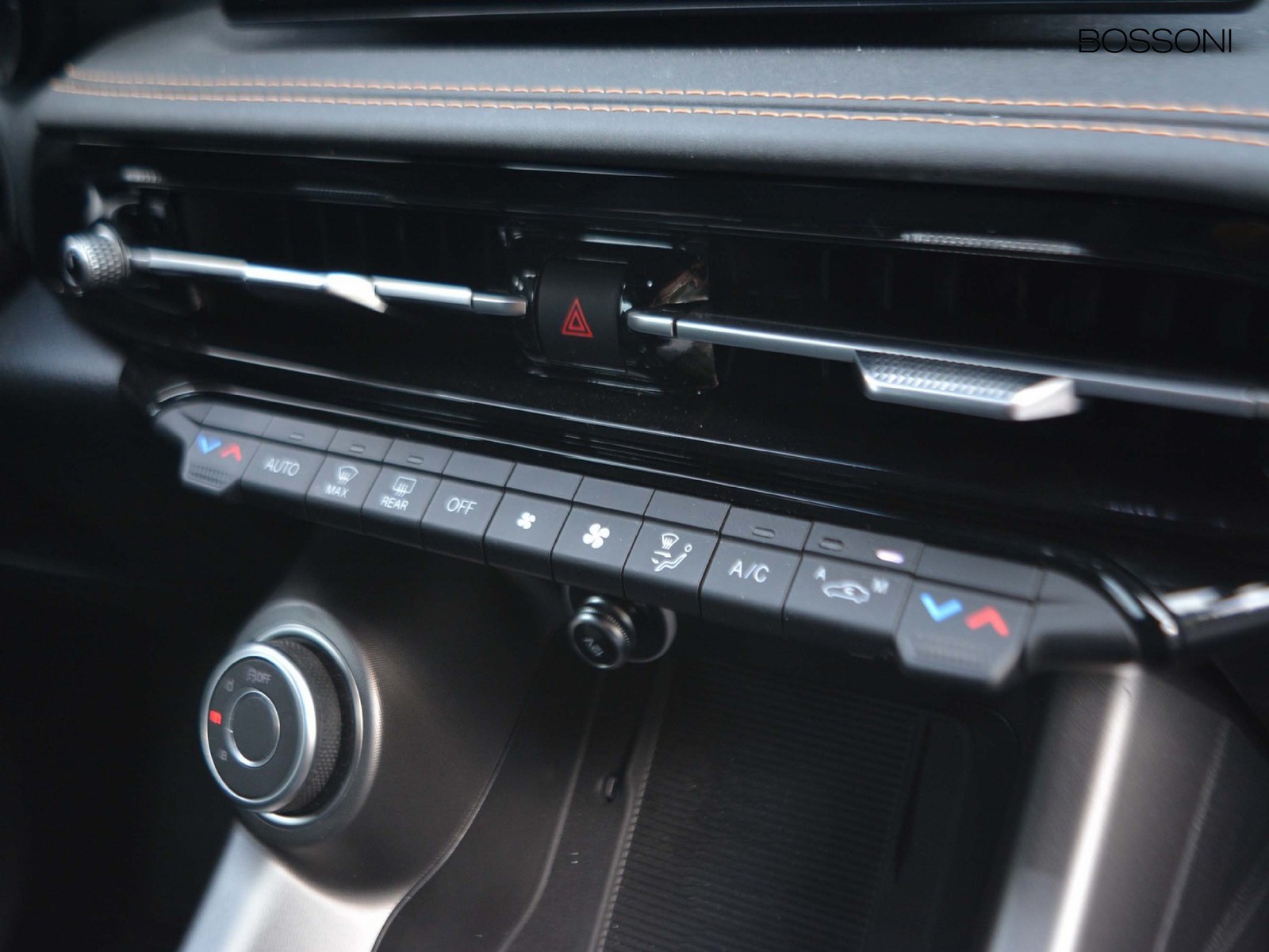 11 - Alfa Romeo Tonale 1.6 130cv ti tct6