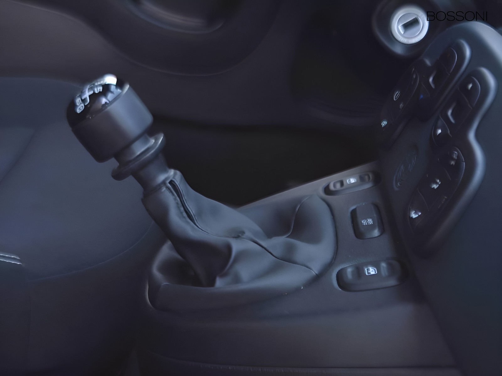 12 - Fiat Panda cross 1.0 firefly hybrid 70cv s&s 5p.ti