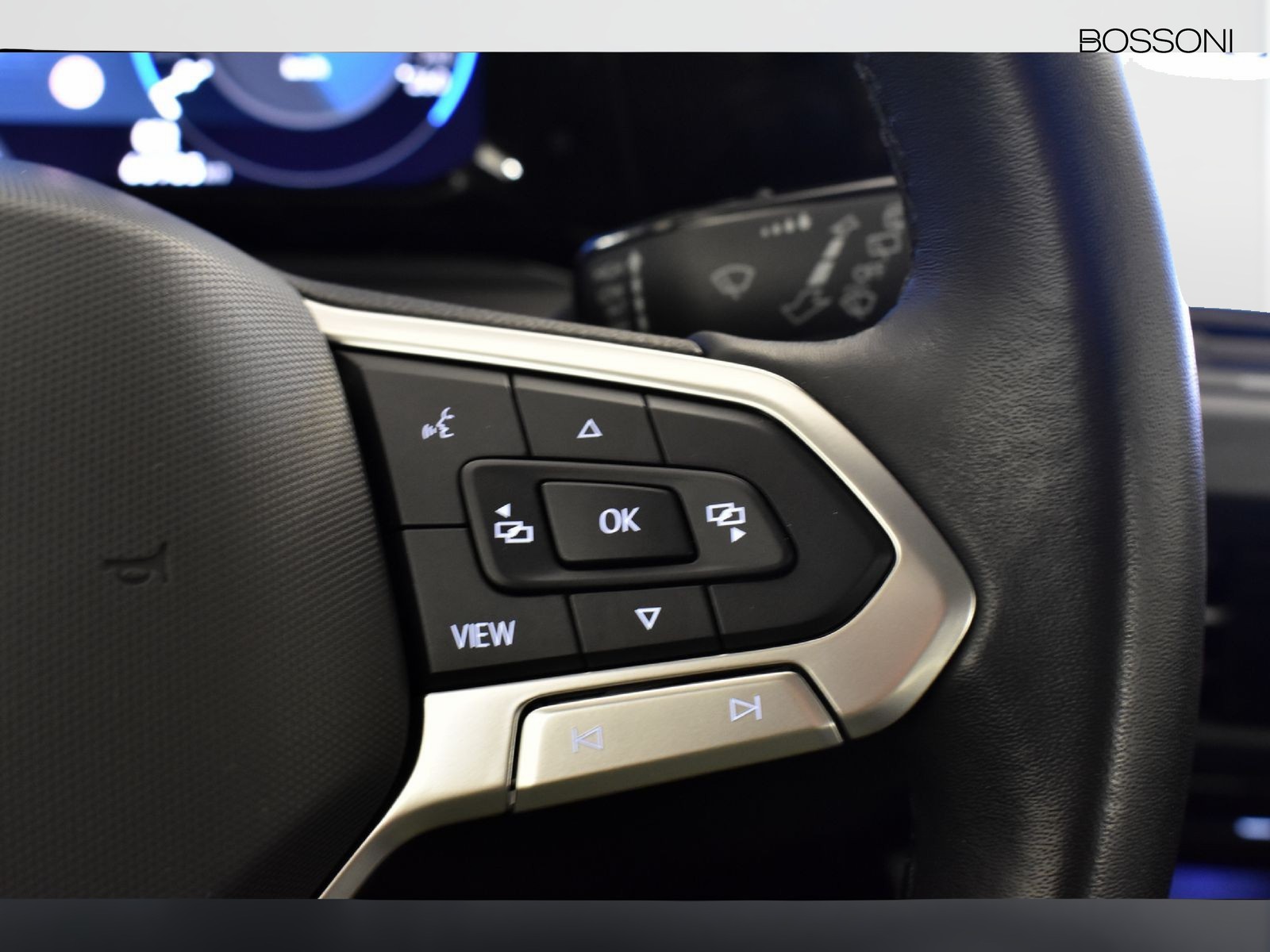 21 - Volkswagen Golf 2.0 tdi scr 115cv style