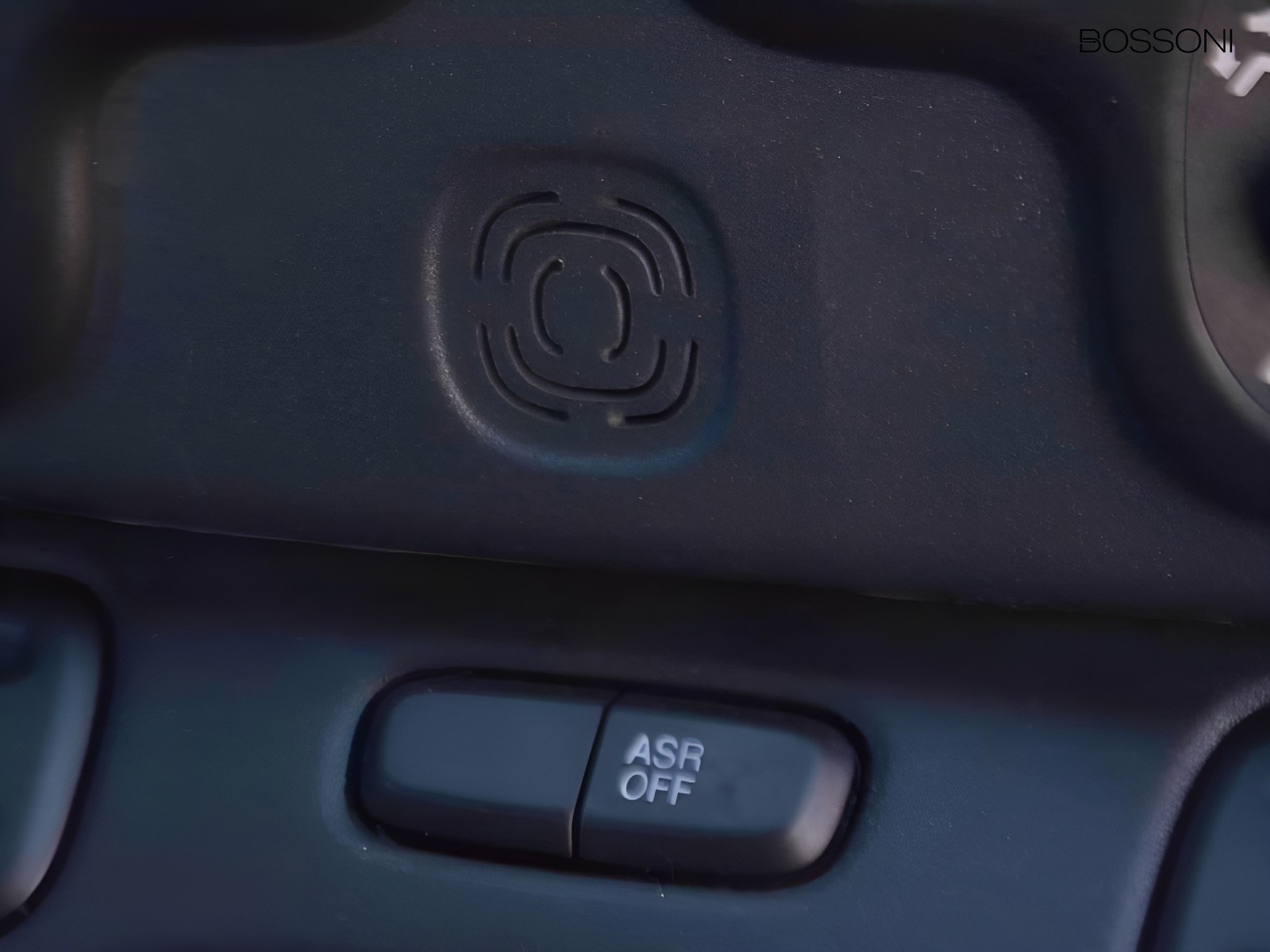 18 - Fiat Panda cross 1.0 firefly hybrid 70cv s&s 5p.ti