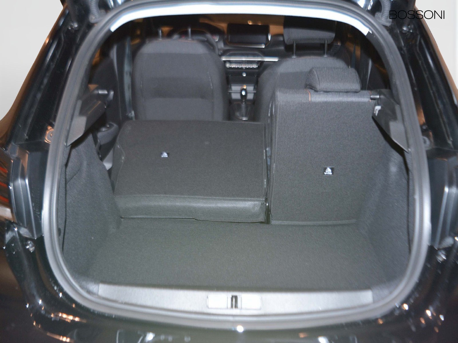 15 - Peugeot 208 1.2 puretech 100cv style s&s