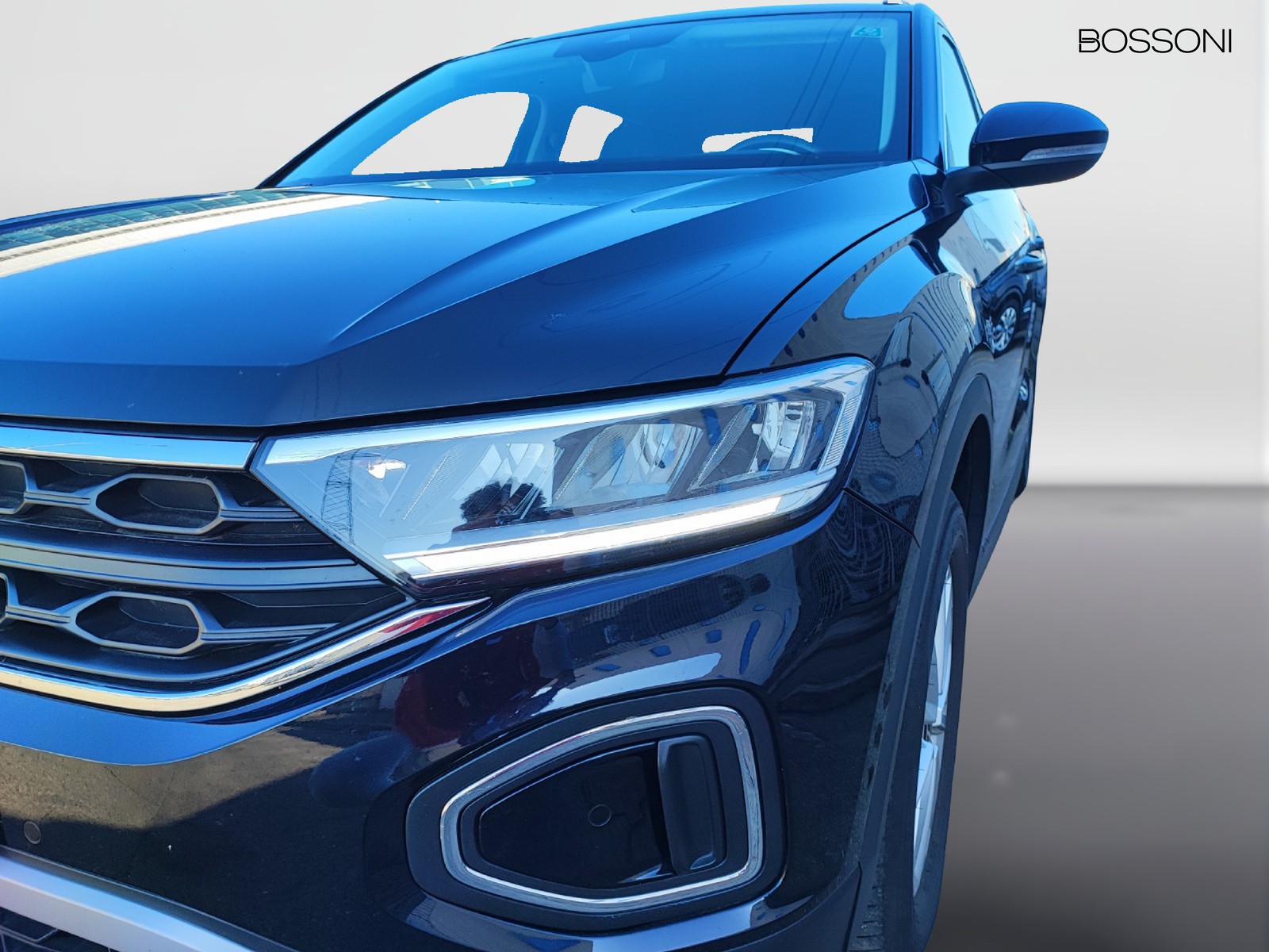 24 - Volkswagen T-Roc 2.0 tdi scr 115cv style