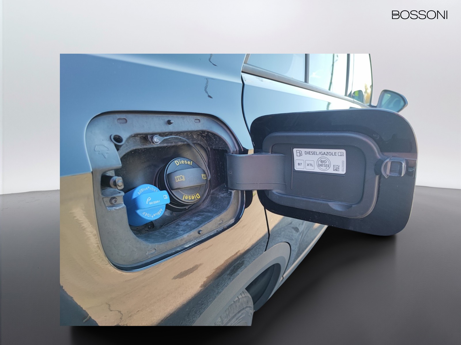 30 - Volkswagen T-Roc 2.0 tdi scr 115cv style