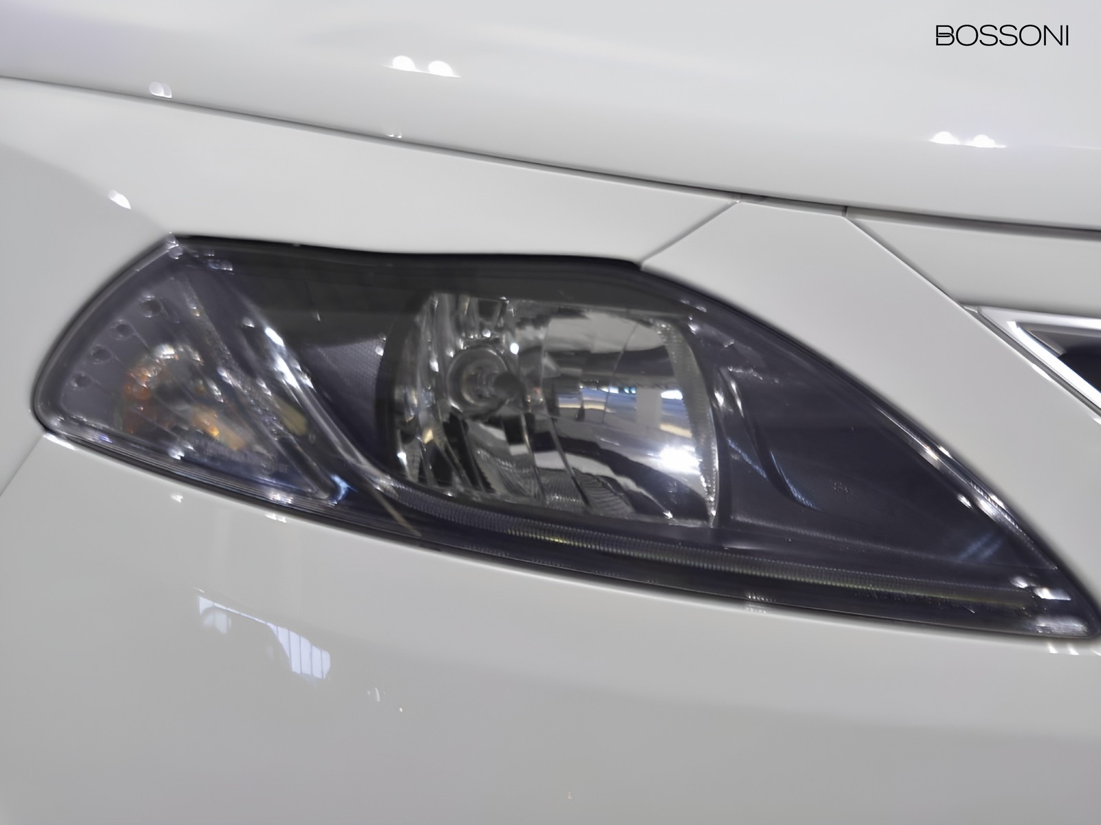22 - Lancia Ypsilon 1.0 firefly hybrid 70cv platino s&s