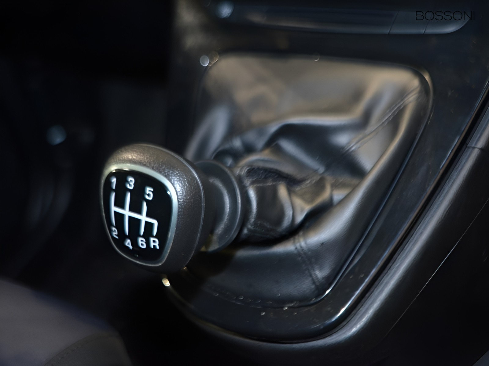 12 - Lancia Ypsilon 1.0 firefly hybrid 70cv platino s&s
