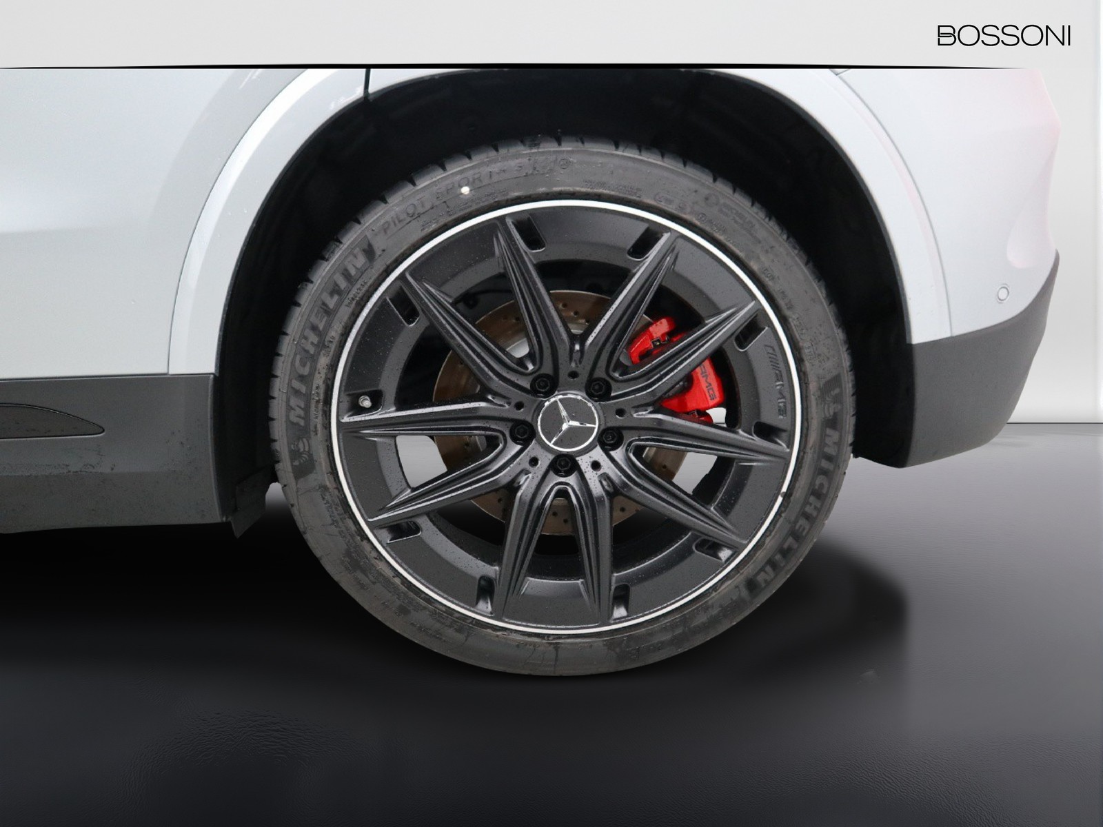 4 - AMG GLA amg 35 premium plus amg 4matic 8g-dct