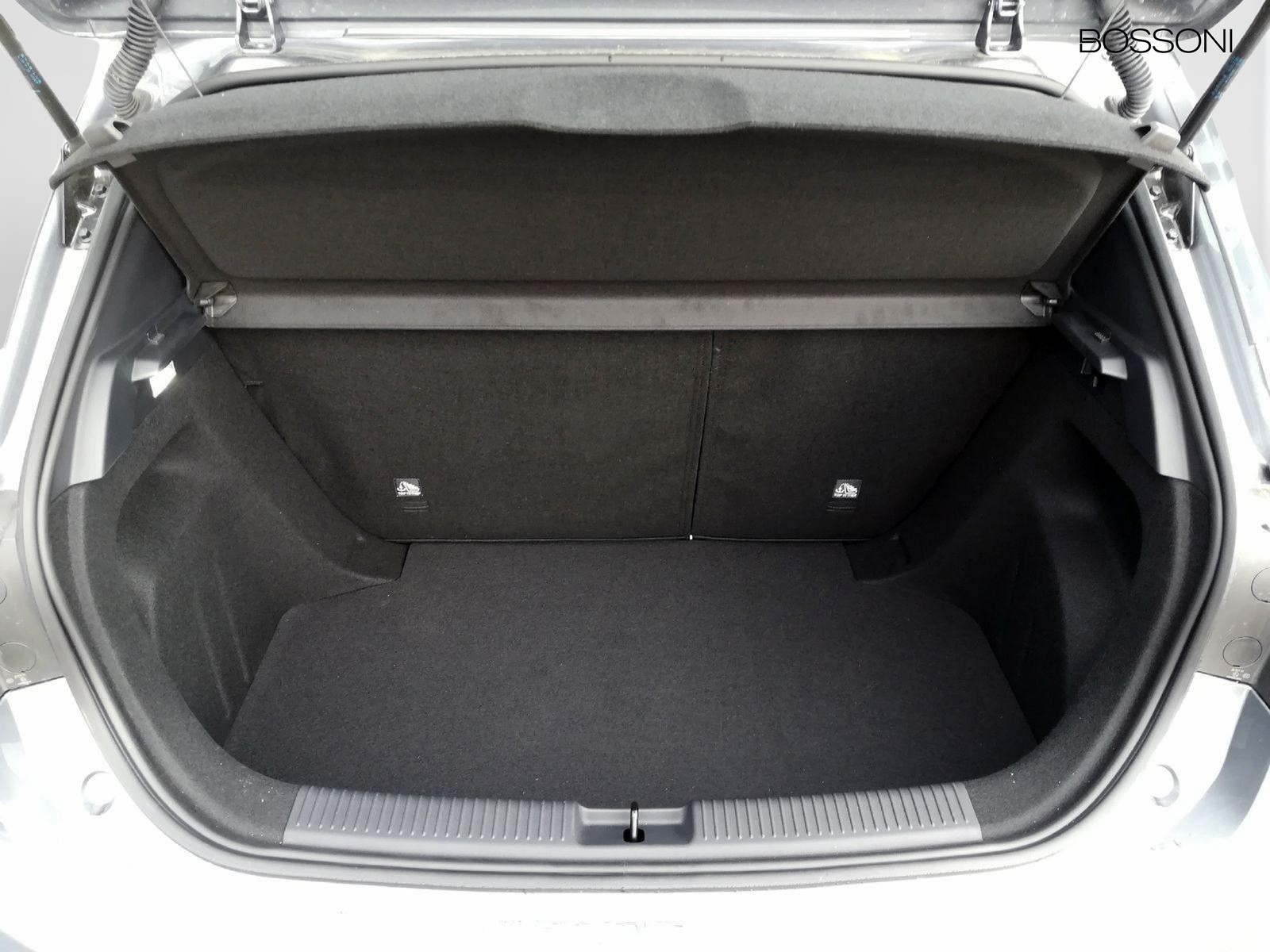 6 - Mg MG3 1.5 comfort