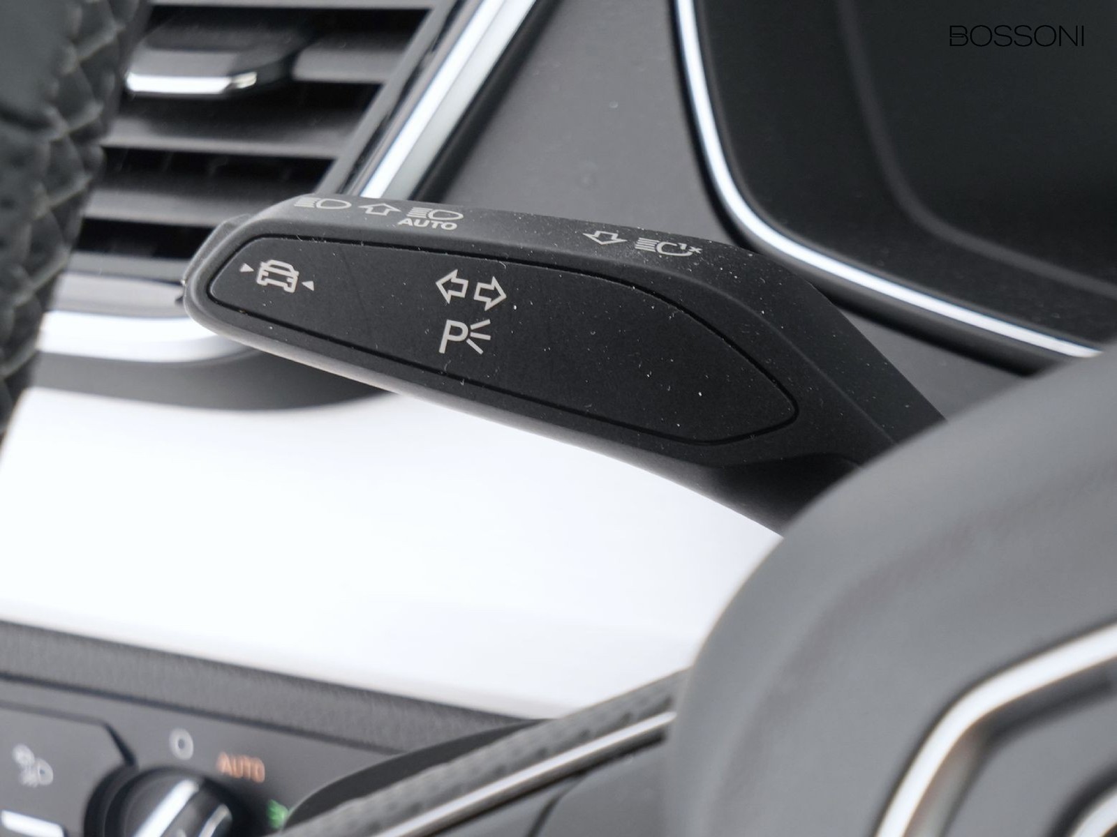 26 - Audi Q5 sportback 40 2.0 tdi mhev 12v s line quattro s tronic