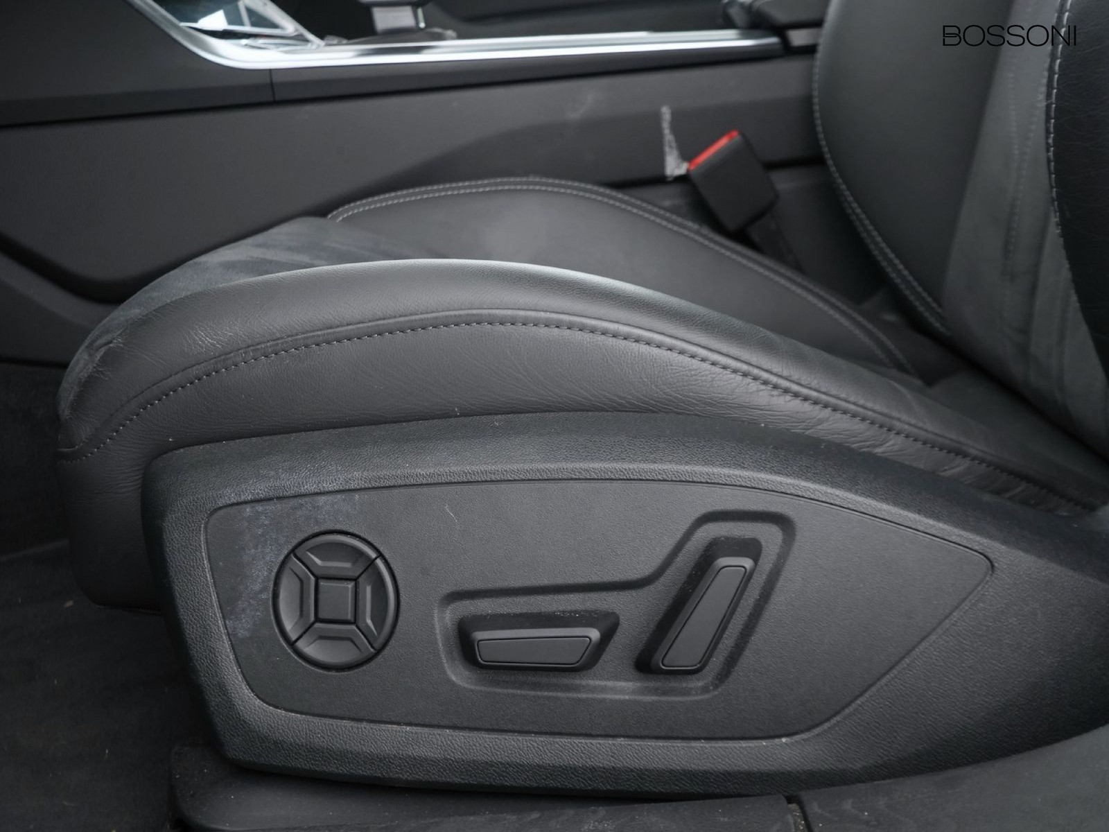 21 - Audi A6 allroad allroad 40 2.0 tdi mhev 12v 204cv business advanced quattro ultra s tronic