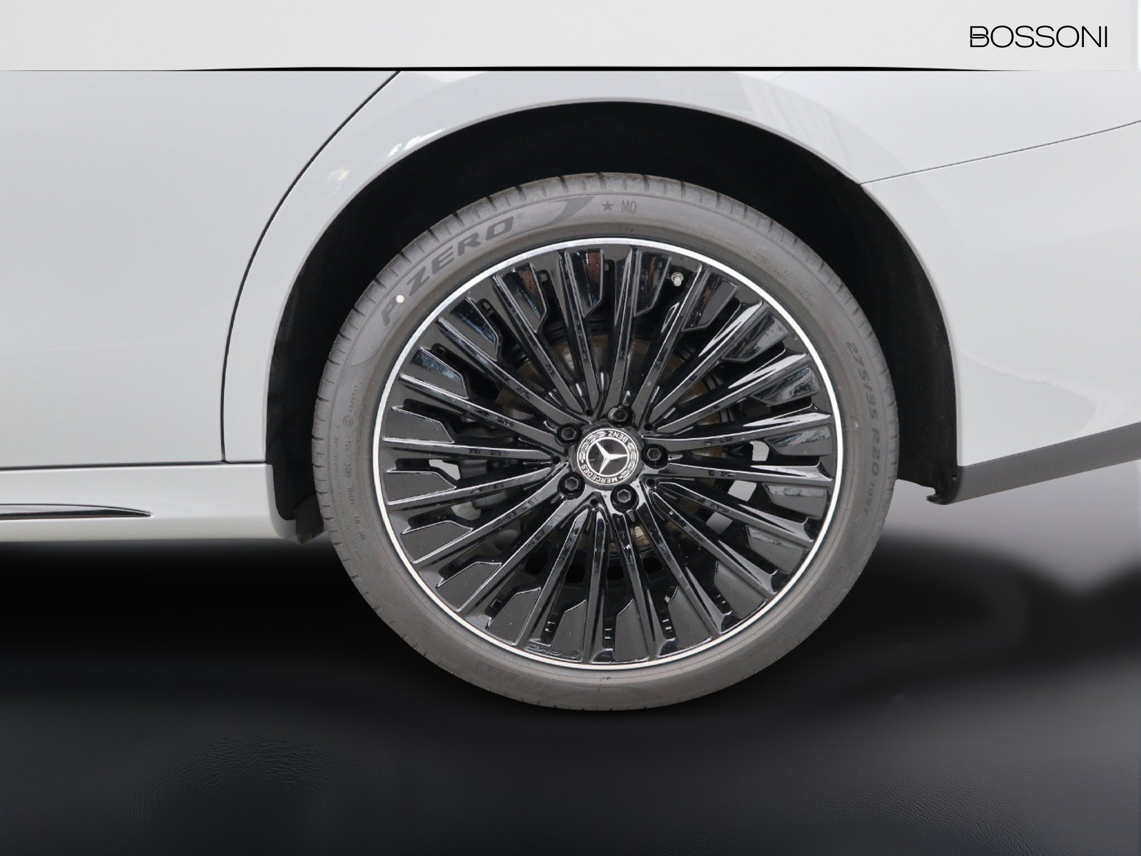 4 - Mercedes Classe E berlina 220 d amg line premium 4matic 9g-tronic