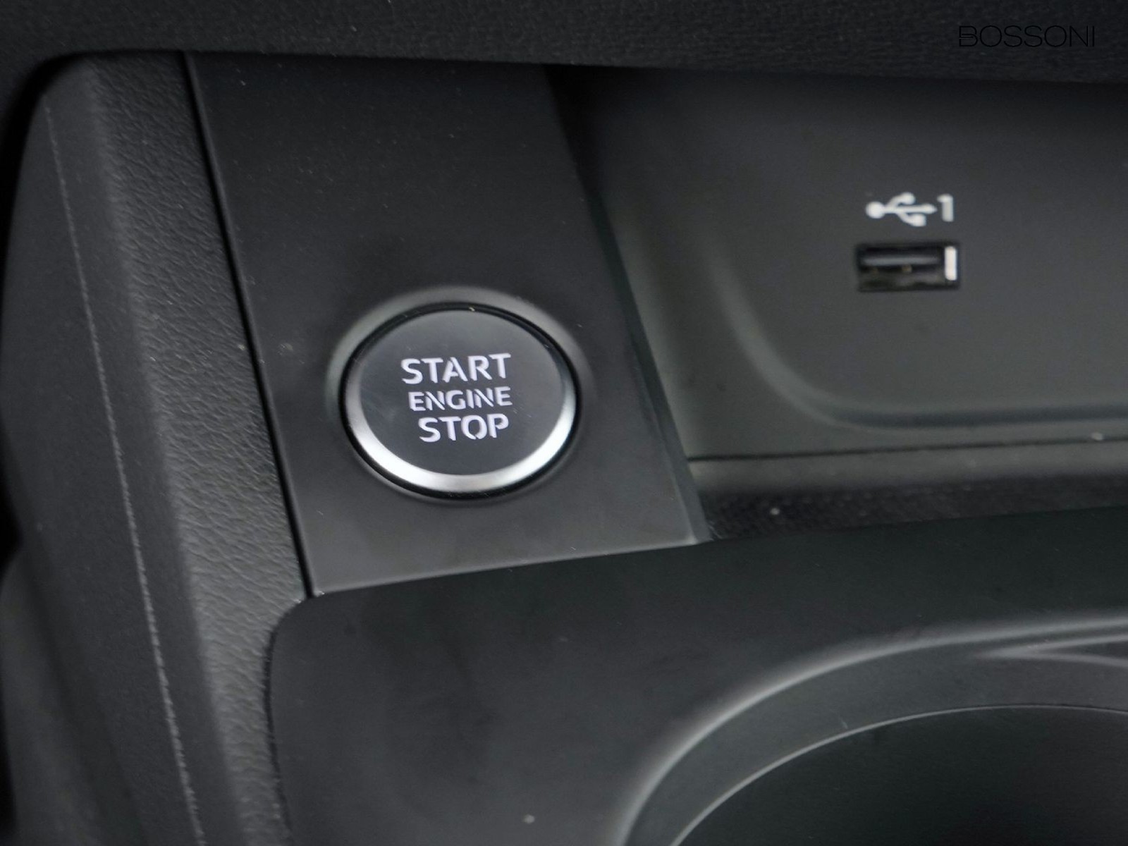 24 - Audi A4 allroad allroad 40 2.0 tdi mhev 204cv business evolution quattro s tronic