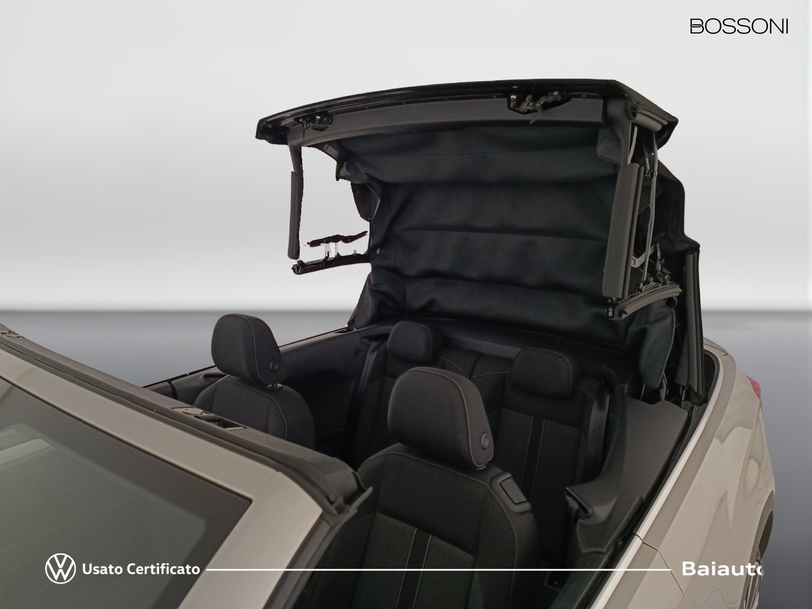 23 - Volkswagen T-Roc cabriolet 1.0 tsi 110cv style