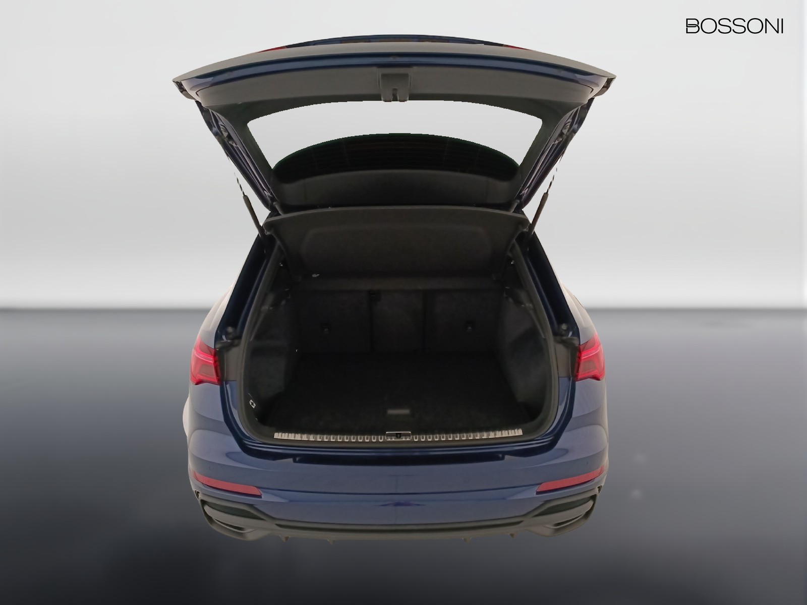 32 - Audi Q3 35 2.0 tdi s line edition s tronic