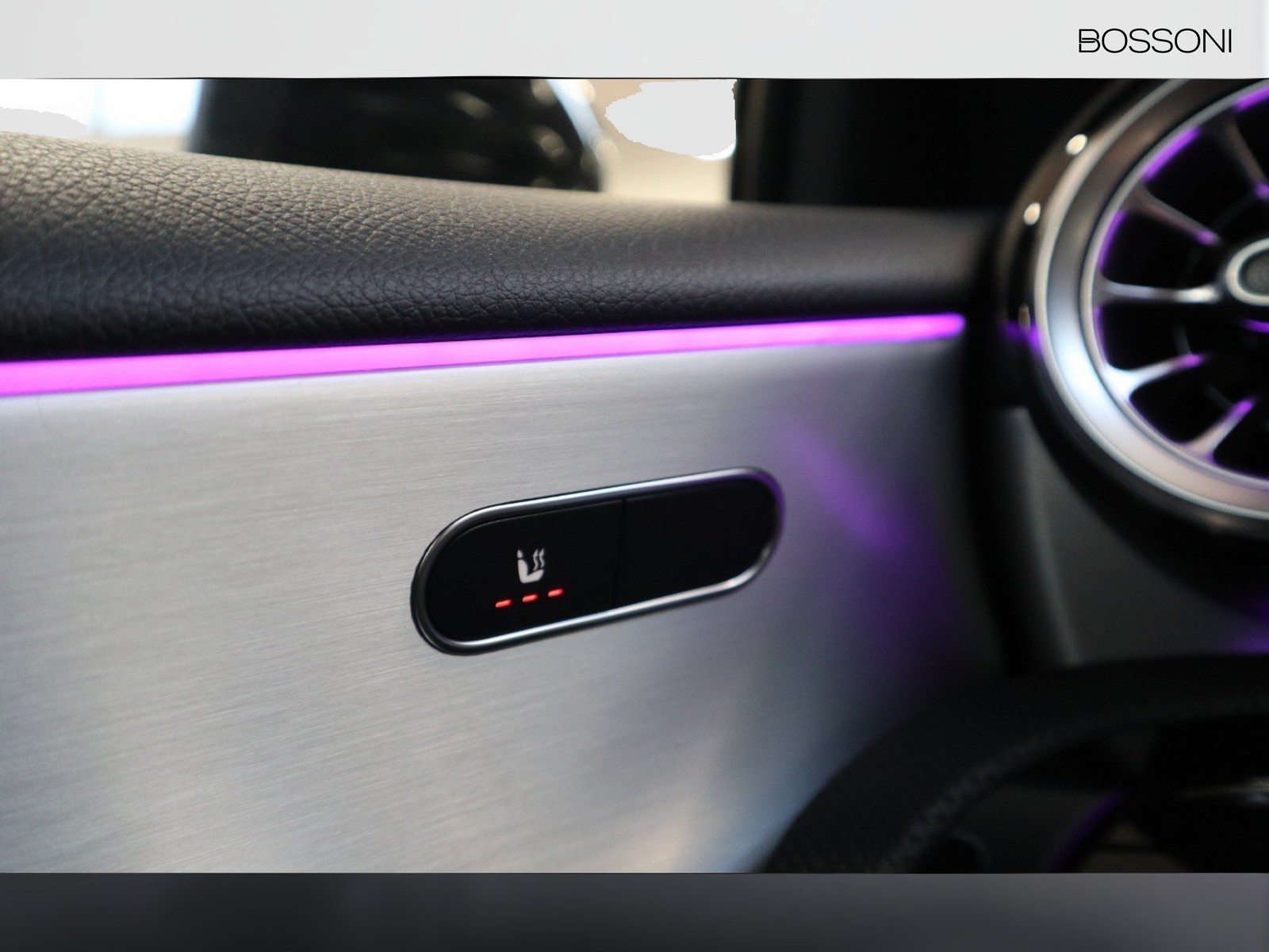 15 - Mercedes Classe A 250 e plug-in-hybrid alpine grey edition speedshift dct amg 8g