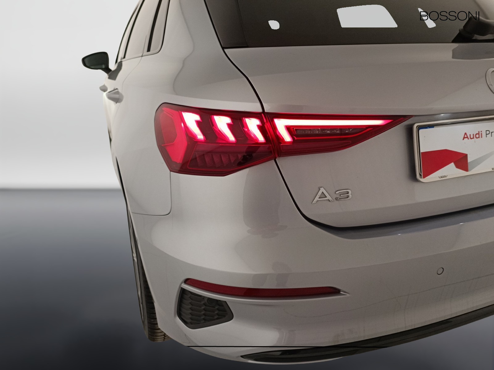 28 - Audi A3 sportback 30 2.0 tdi business advanced s tronic