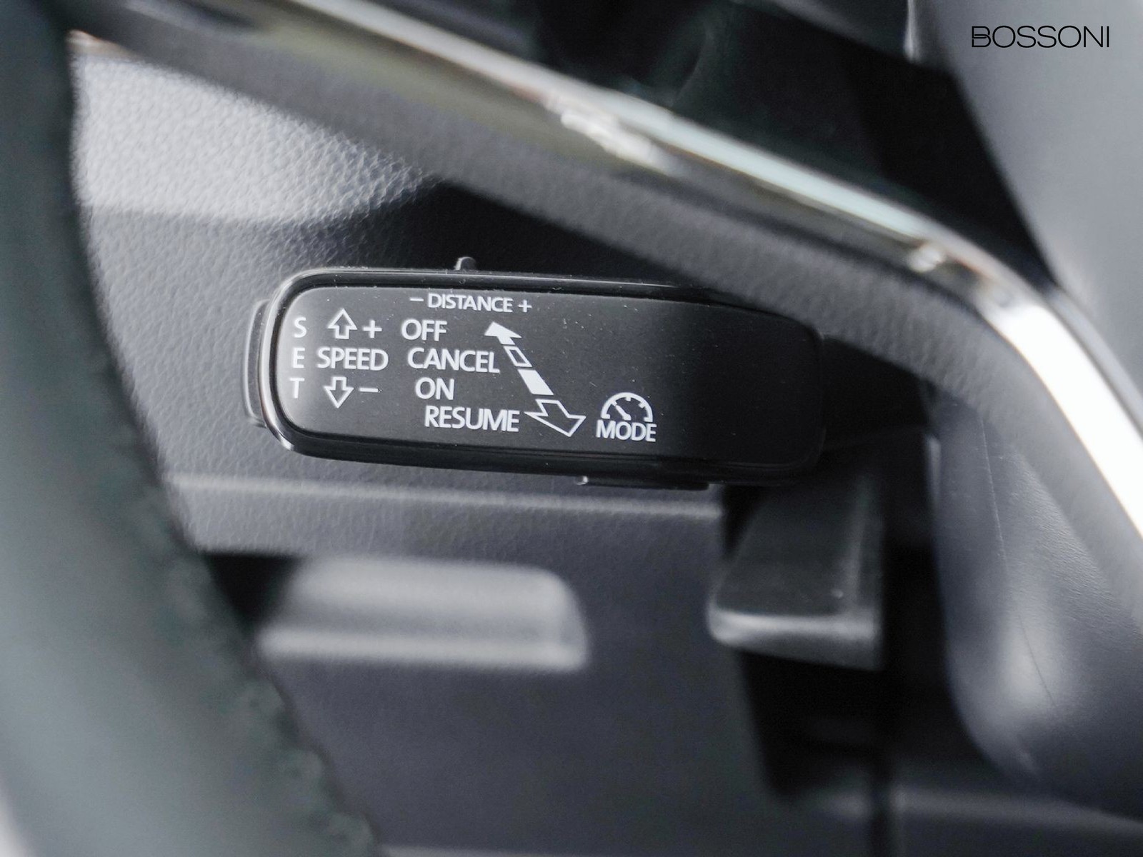 29 - Skoda Kamiq 1.5 tsi act 150cv dark shade dsg