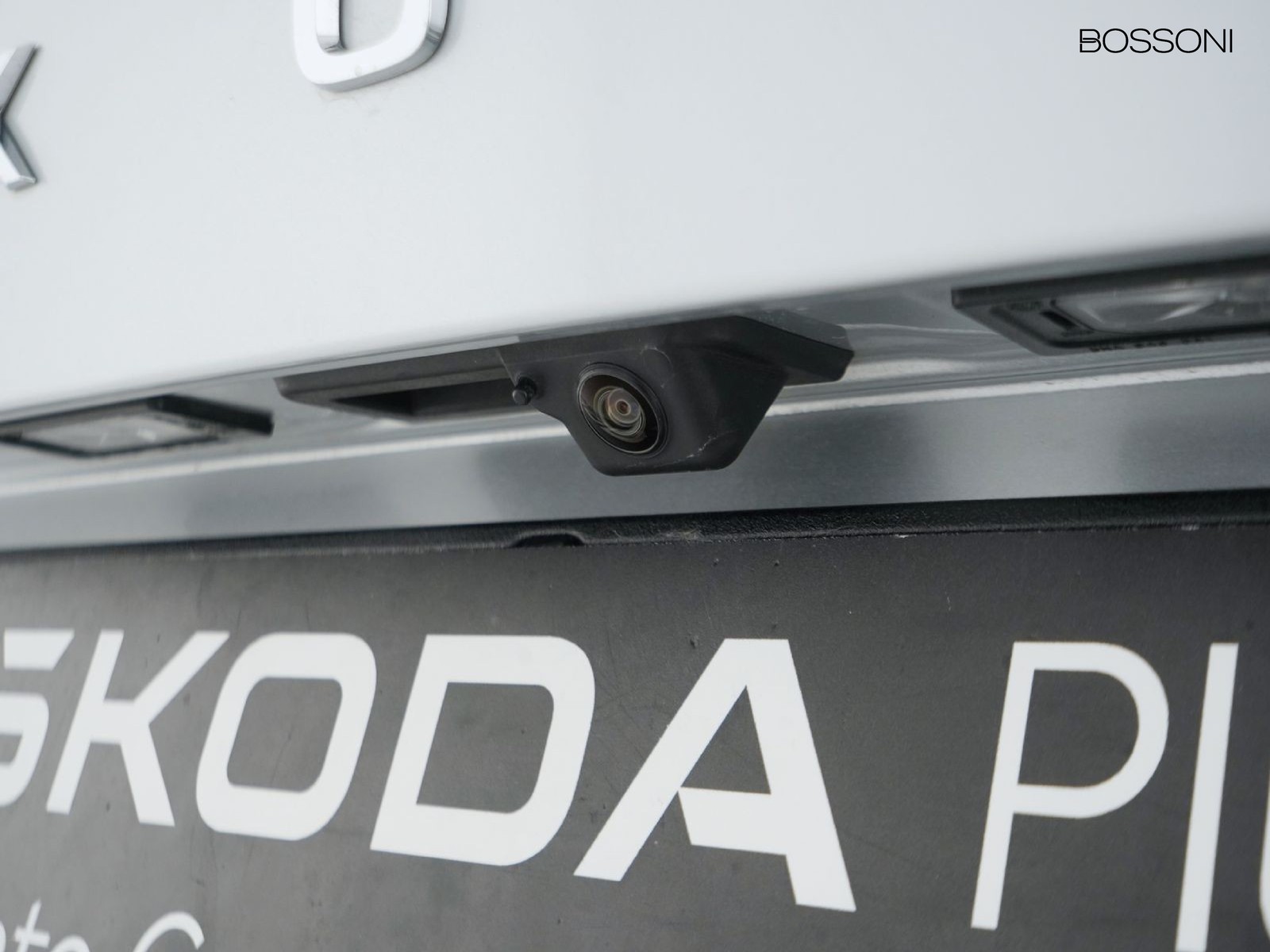 36 - Skoda Kamiq 1.5 tsi act 150cv dark shade dsg