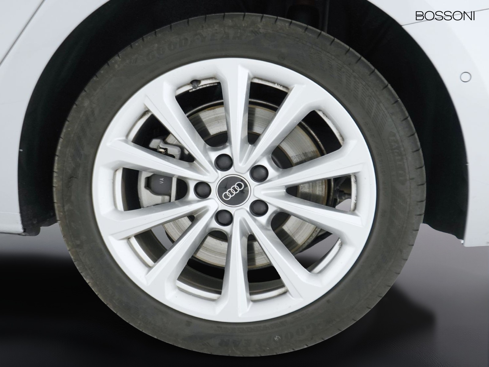 12 - Audi A5 avant 2.0 tdi mhev+ 204cv business advanced