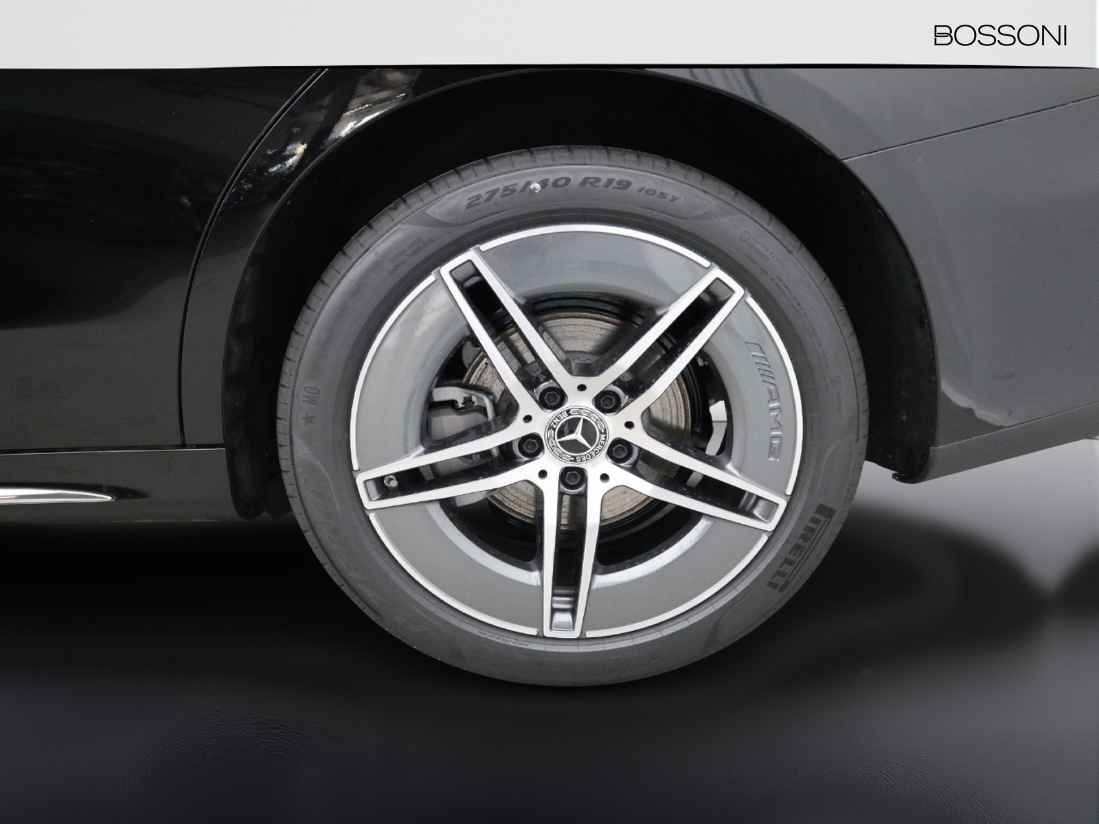 4 - Mercedes Classe E station wagon 220 d amg line advanced 4matic 9g-tronic