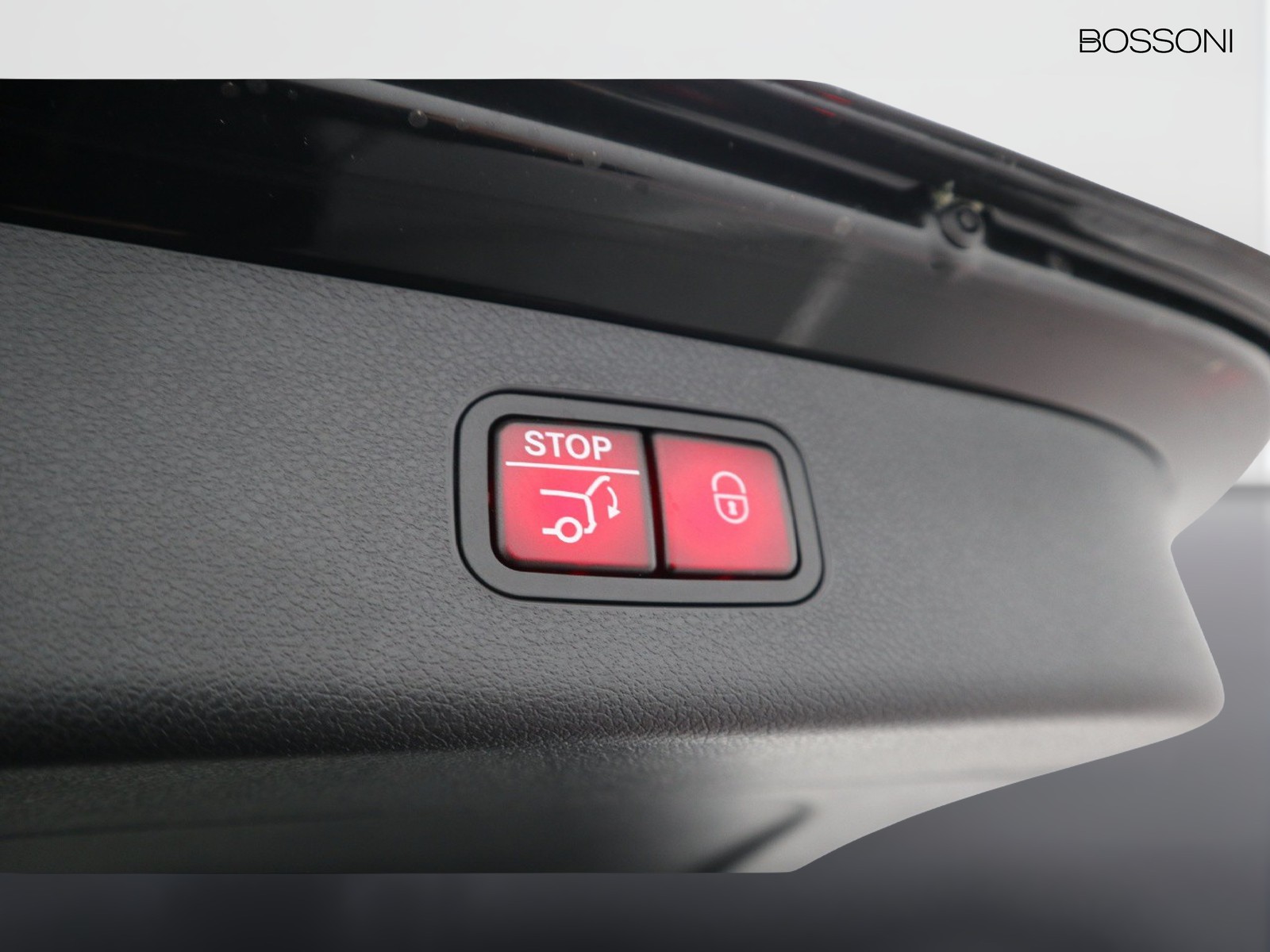 17 - Mercedes Classe E station wagon 220 d amg line advanced 4matic 9g-tronic