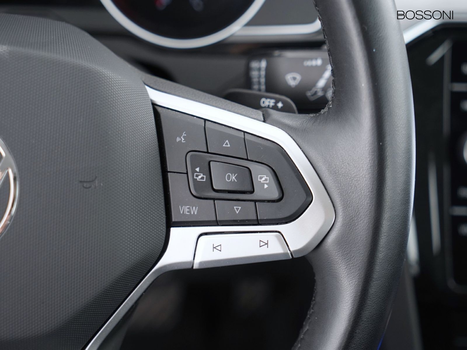 27 - Volkswagen Passat variant 2.0 tdi scr evo 150cv business dsg