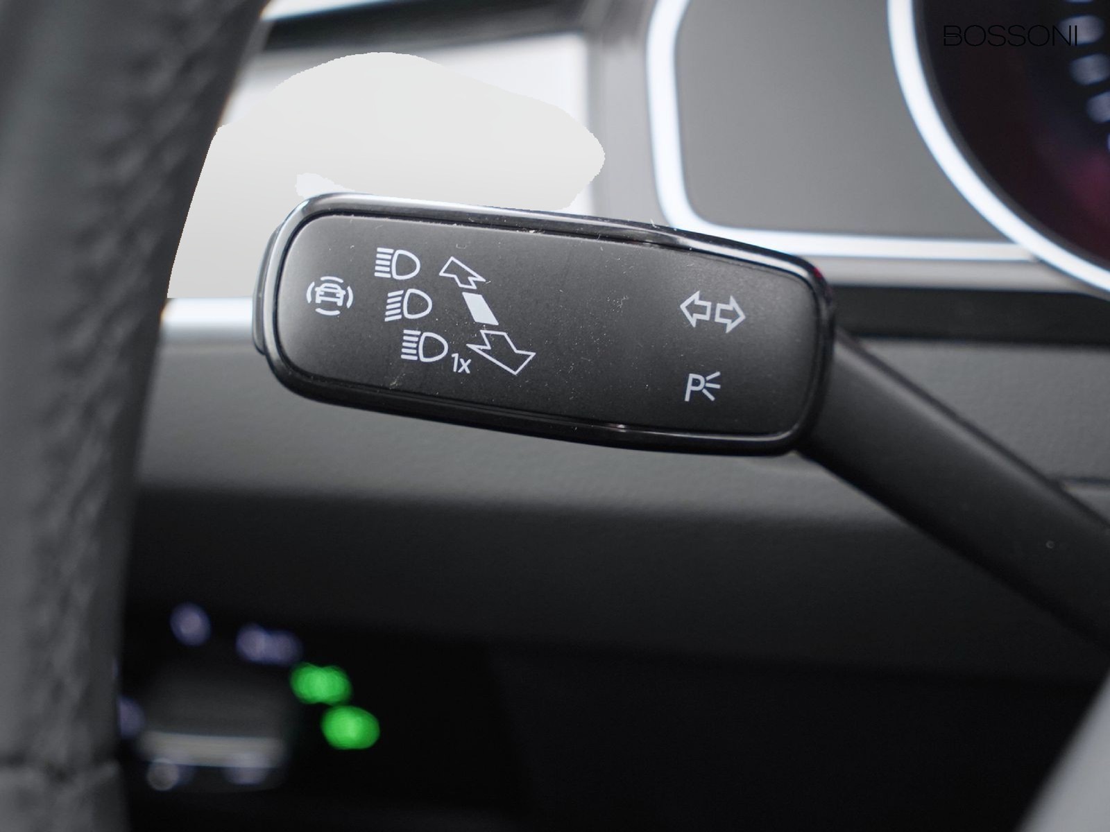 28 - Volkswagen Passat variant 2.0 tdi scr evo 150cv business dsg