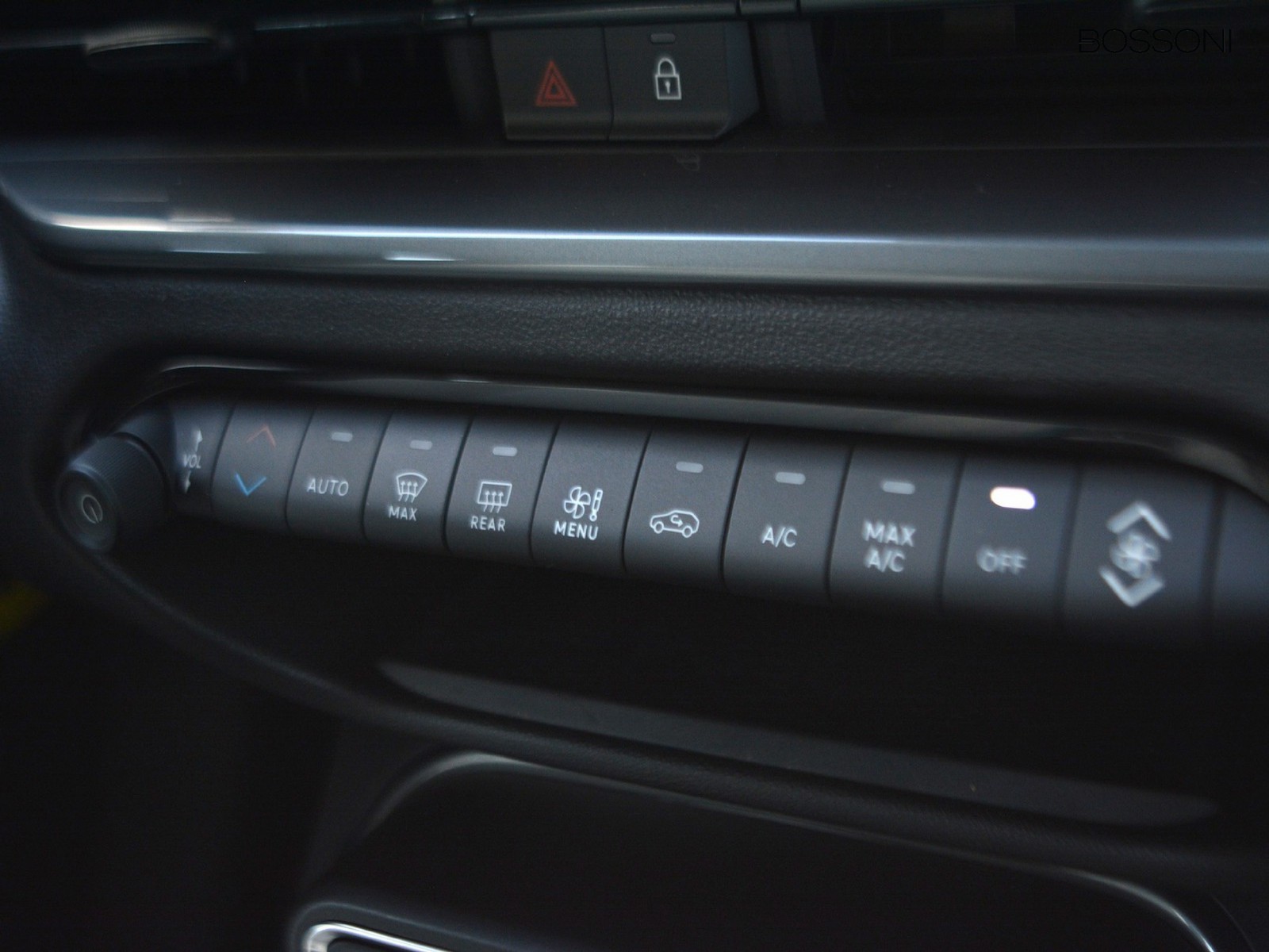 11 - Fiat 600 1.2 hybrid 110cv la prima ii edct