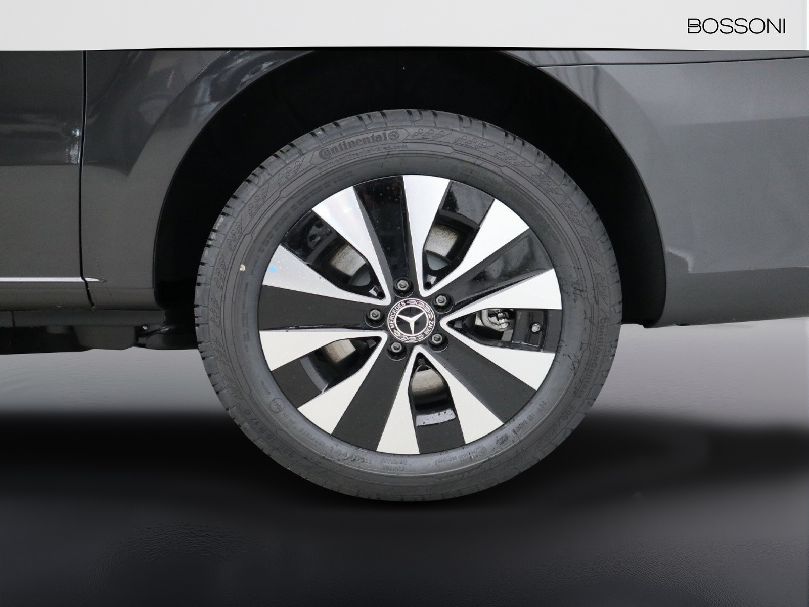 4 - Mercedes Vans Vito mixto 114 cdi long select 4x4 9g-tronic