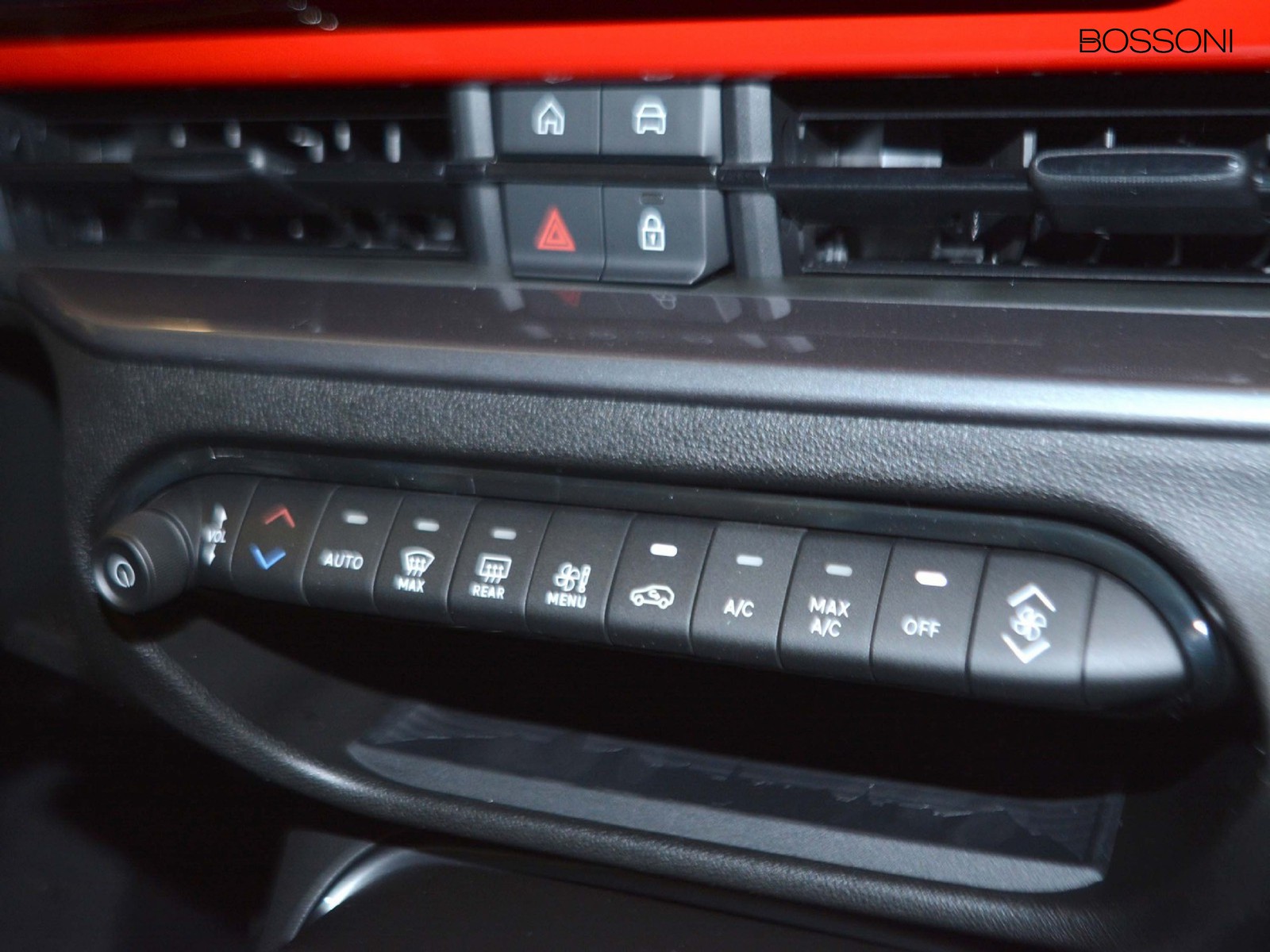 11 - Fiat 600 1.2 hybrid 110cv icon edct