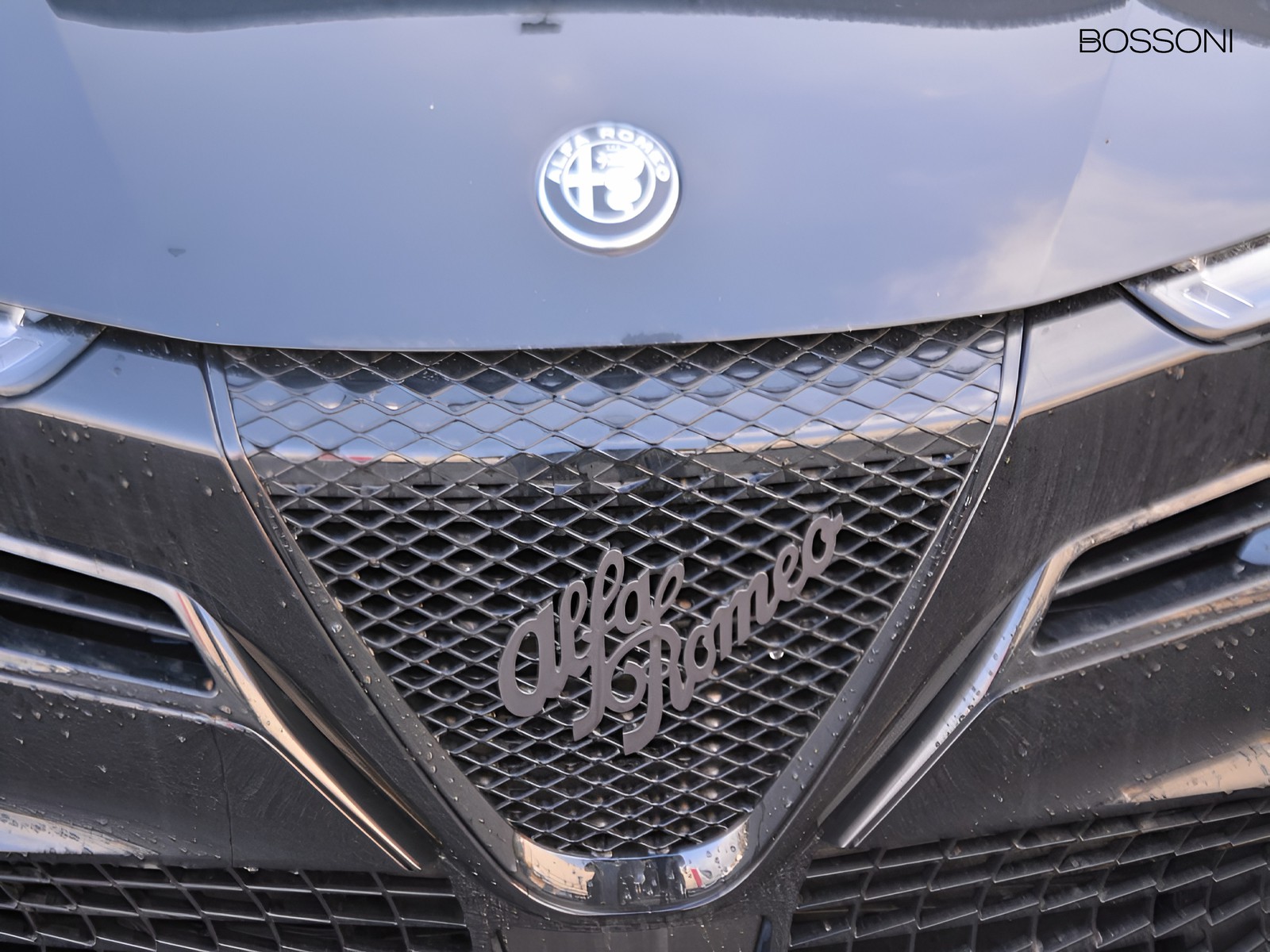 21 - Alfa Romeo Junior 1.2 hybrid 145cv ibrida q4 edct6