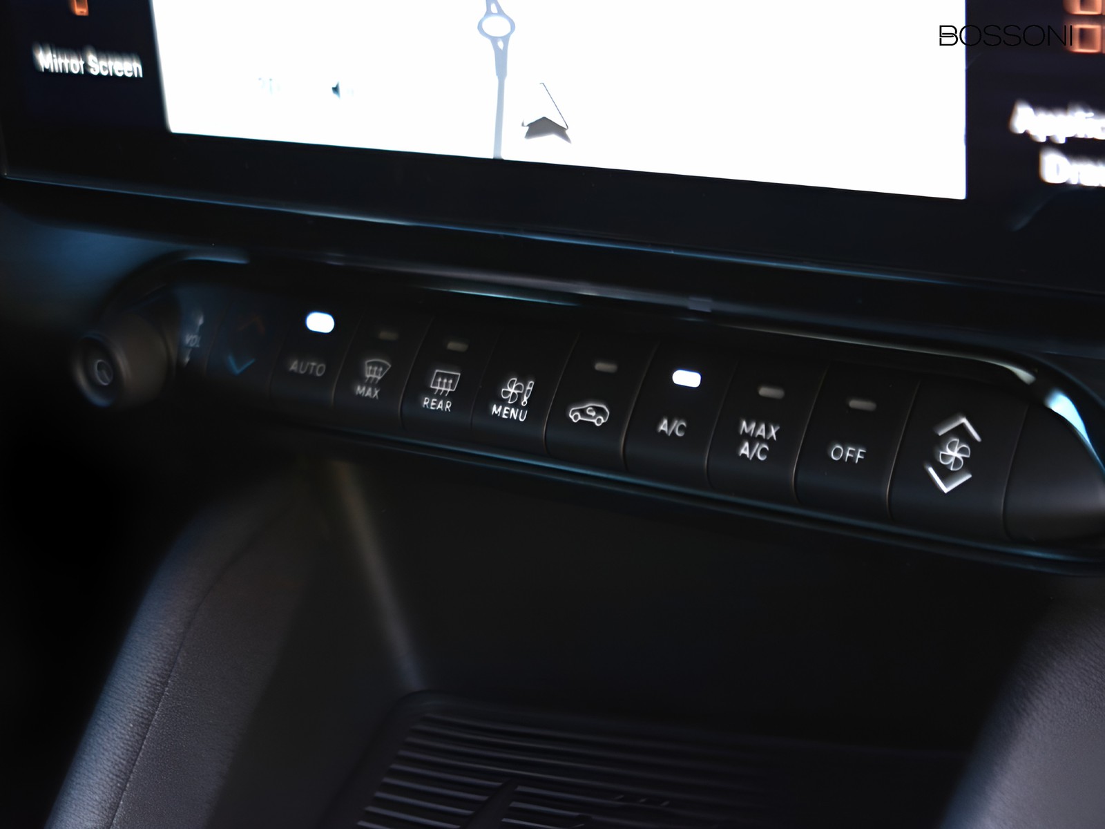 11 - Alfa Romeo Junior 1.2 hybrid 145cv ibrida q4 edct6