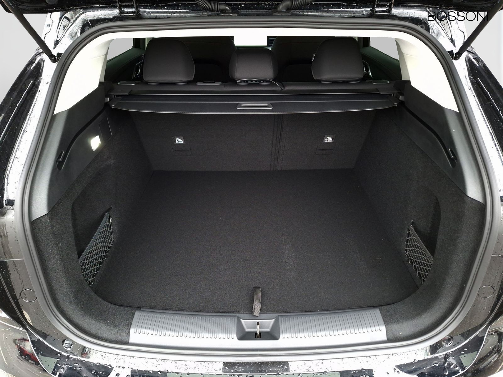 6 - Mg HS 1.5 phev comfort auto