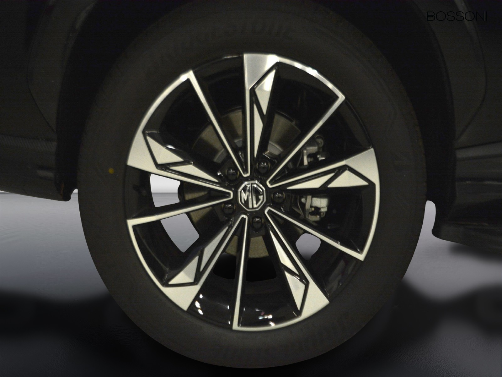 17 - Mg HS 1.5 phev luxury auto