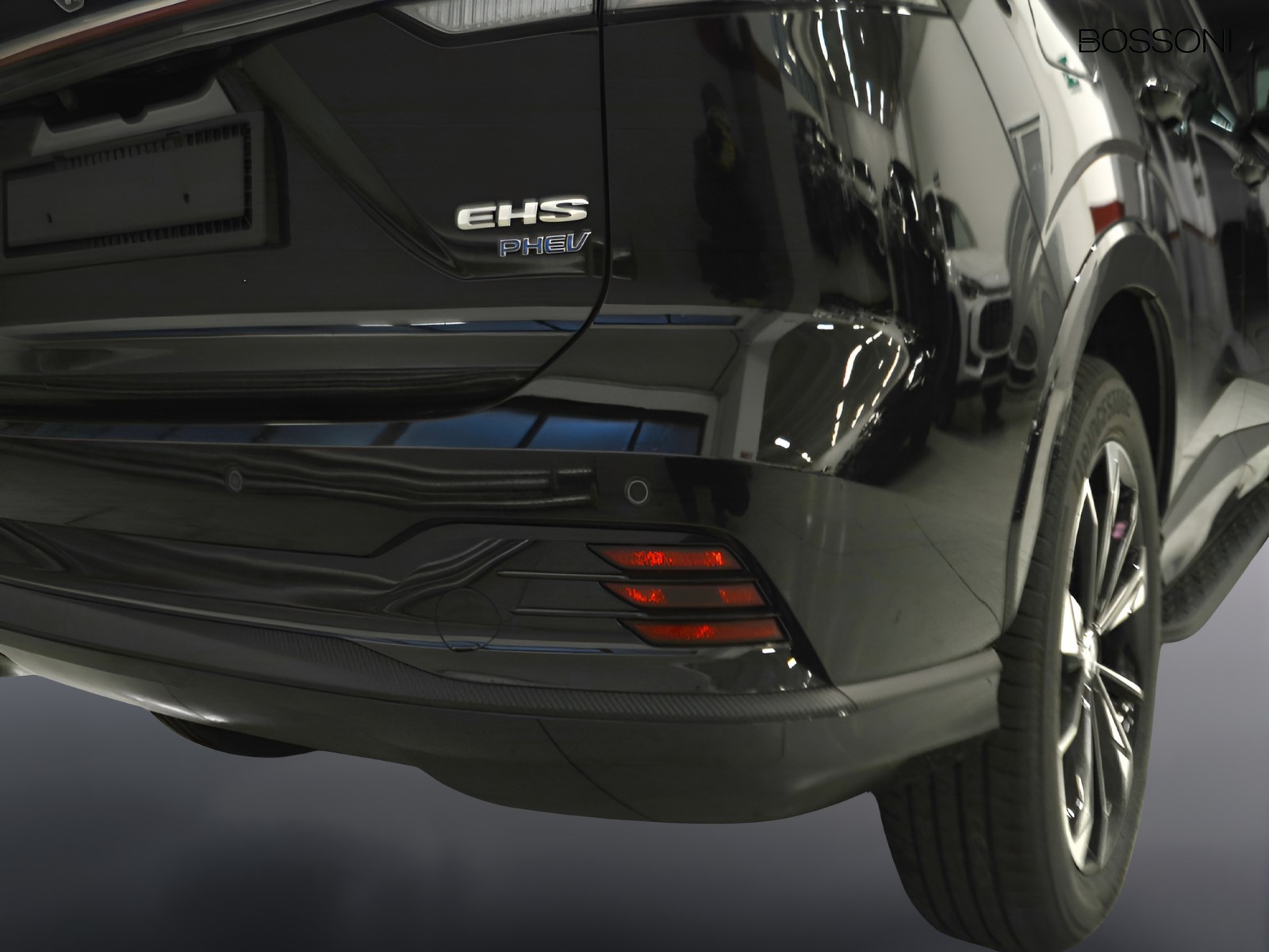 23 - Mg HS 1.5 phev luxury auto