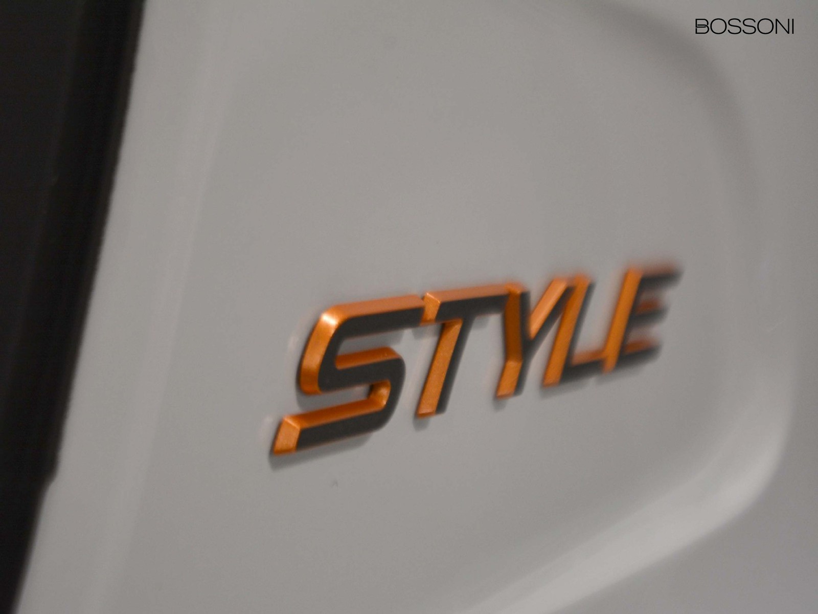 24 - Peugeot 208 1.2 puretech 100cv style s&s