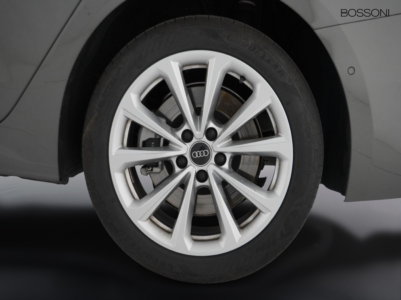 12 - Audi A5 avant 2.0 tdi mhev+ 204cv business advanced