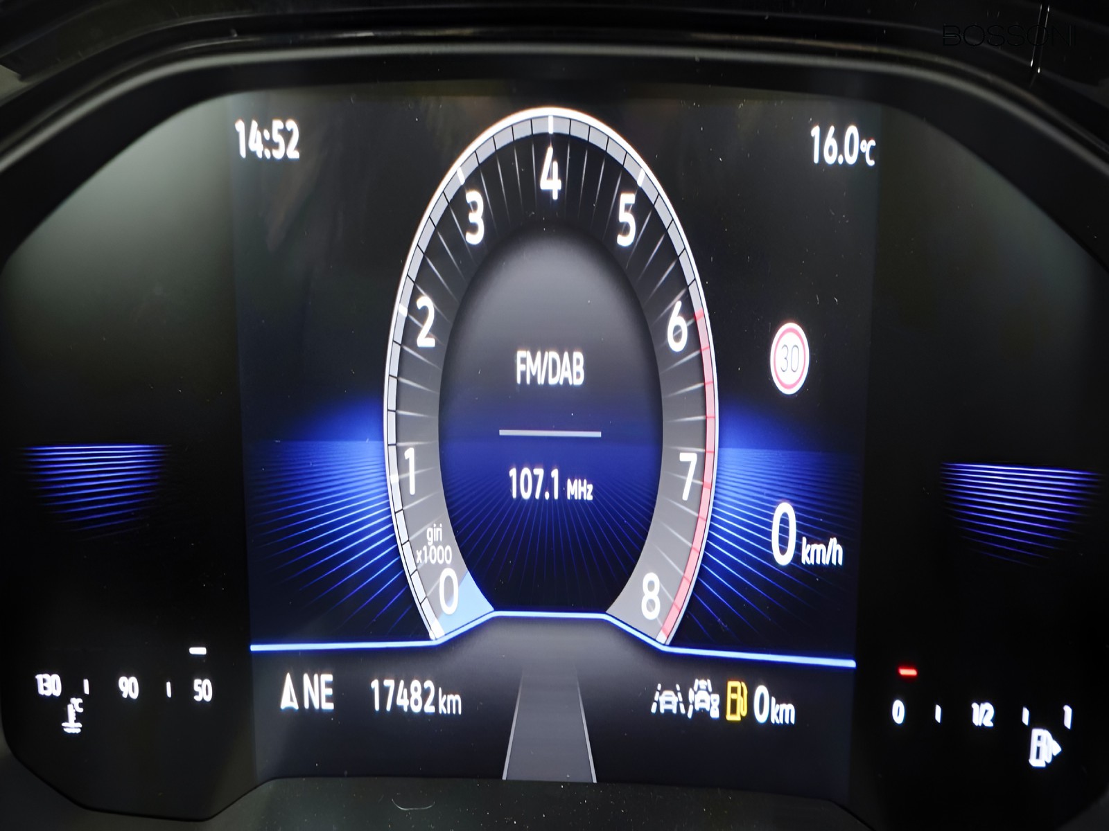 30 - Volkswagen Taigo 1.0 tsi 115cv life