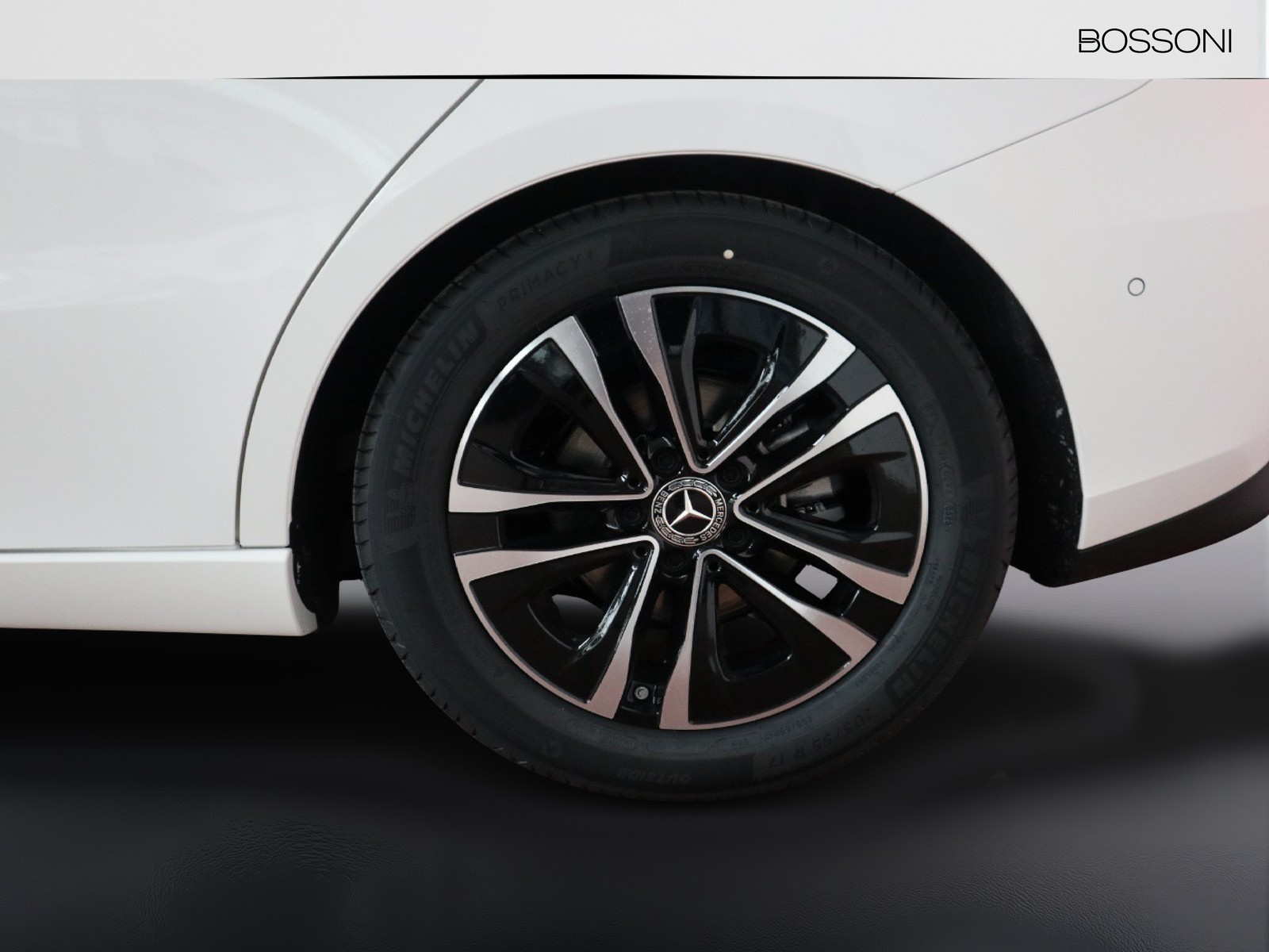 4 - Mercedes Classe B 180 d progressive advanced 8g-dct