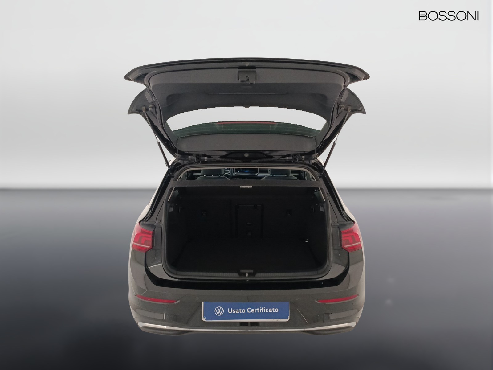 32 - Volkswagen Golf 2.0 tdi scr 115cv life