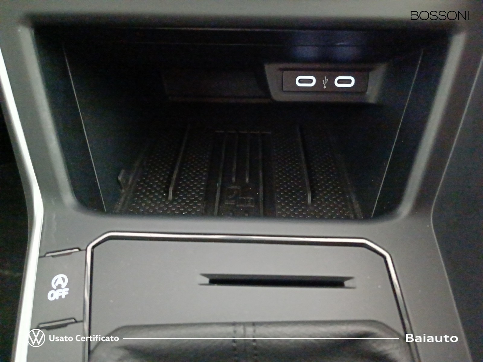 12 - Volkswagen Taigo 1.0 tsi 115cv life